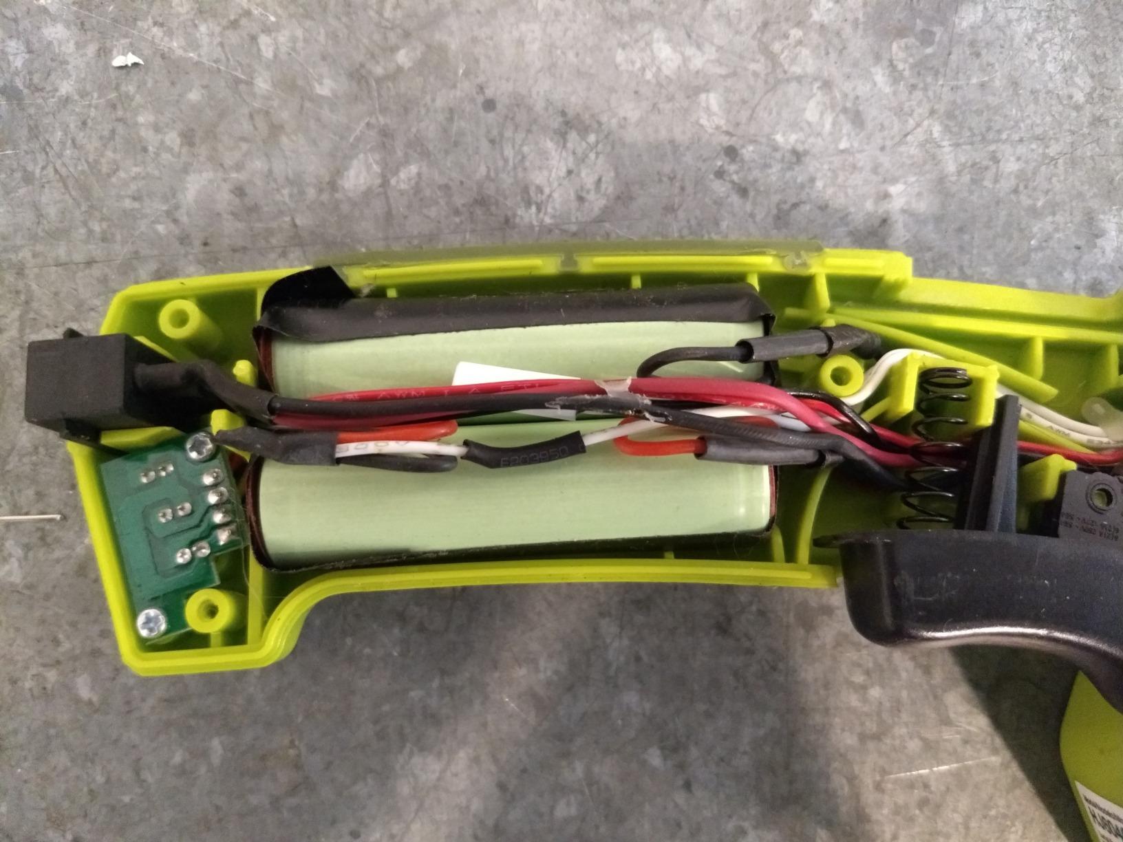 Sun Joe HJ604C 2-in-1 Cordless 7.2V Handheld Grass Shear & Hedge Trimmer customer photo 1