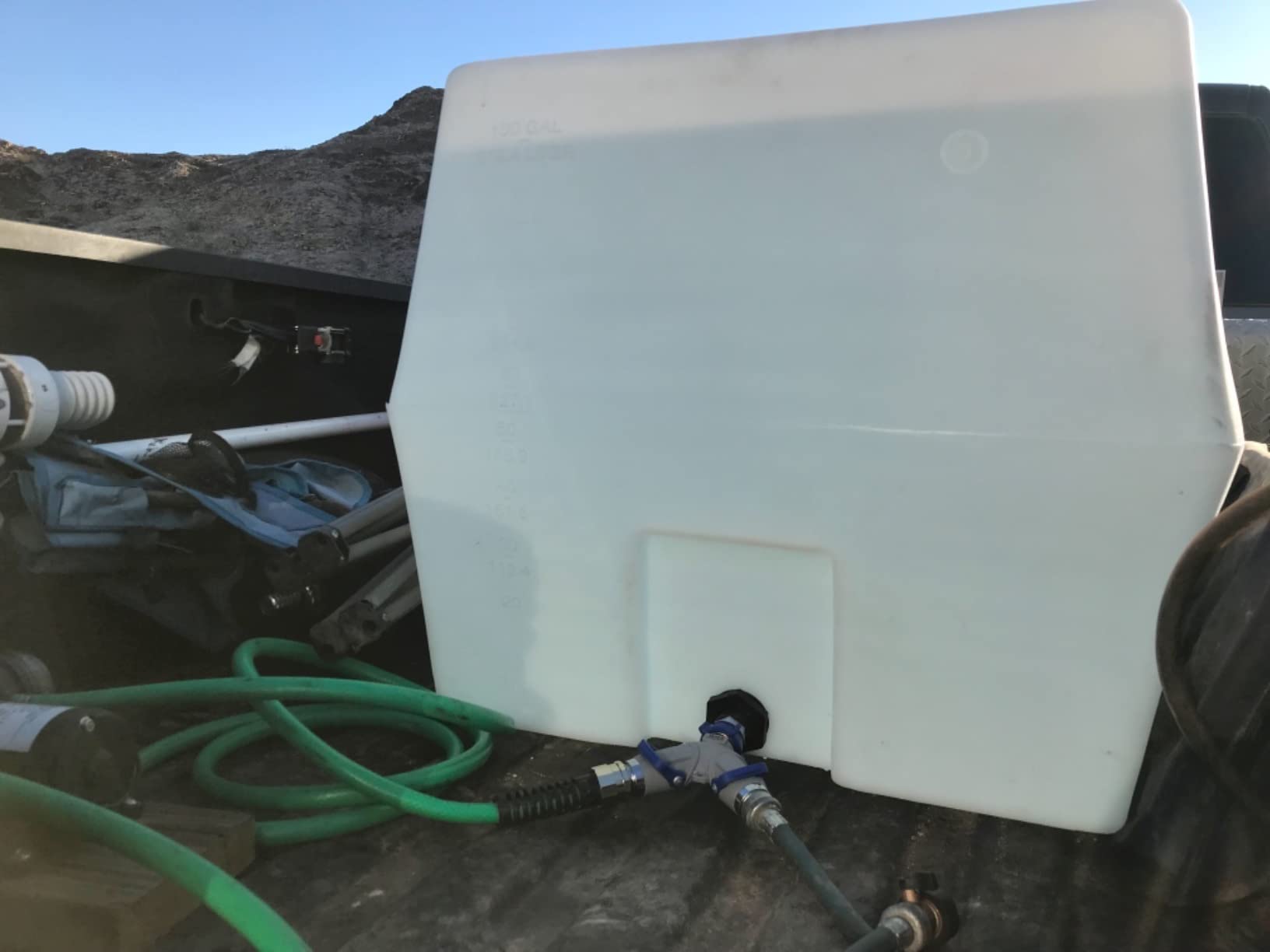 RomoTech 82123919 50 Gallon Square Polyethylene Water Storage Tank customer photo 2