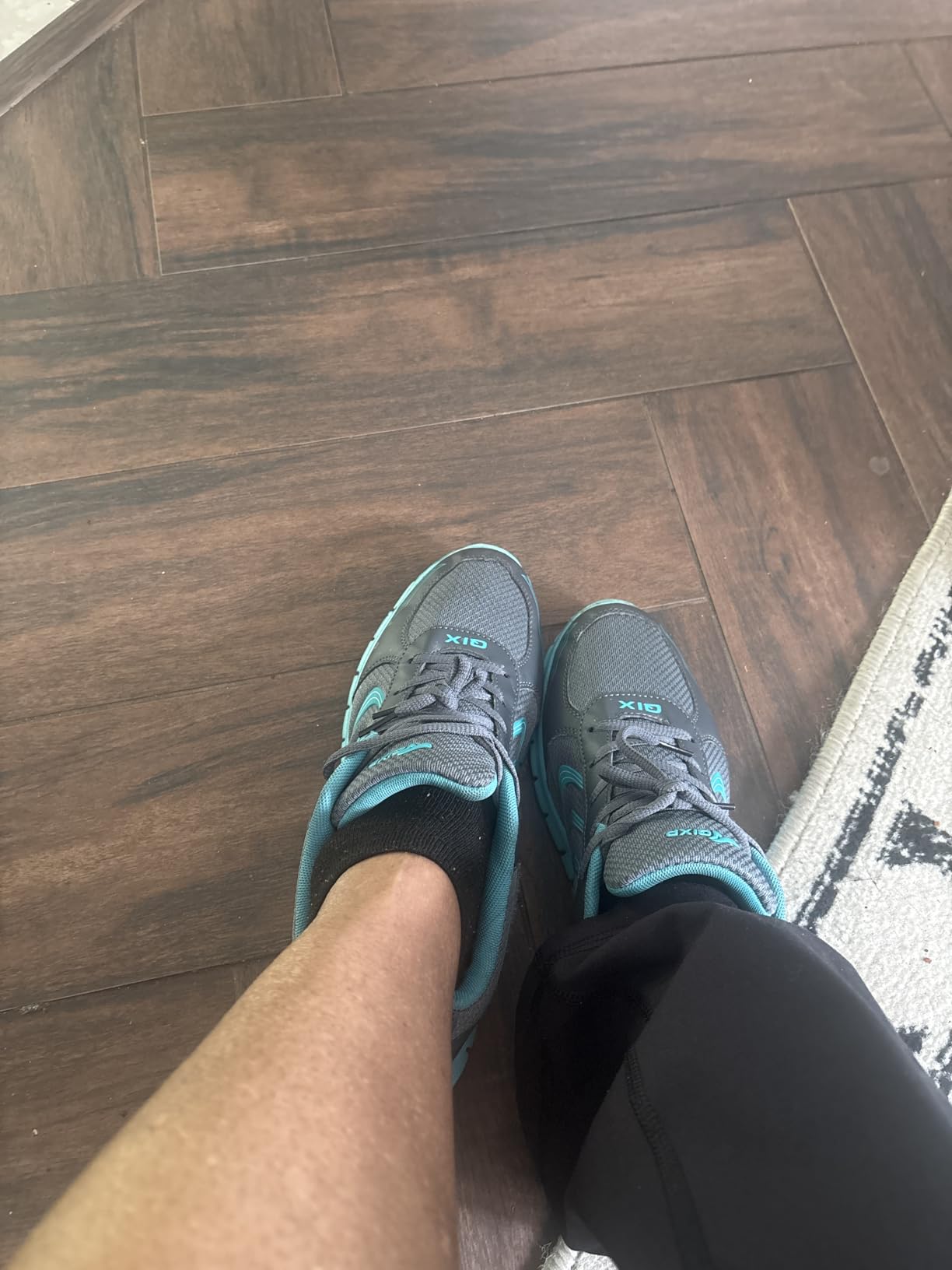 DUOYANGJIASHA Lightweight Walking Shoes for Women: Comfortable & Breathable Mesh Fashion Sneakers for Daily Wear - Casual Non Slip Tennis Shoes for Workout Gym Travel customer photo 1