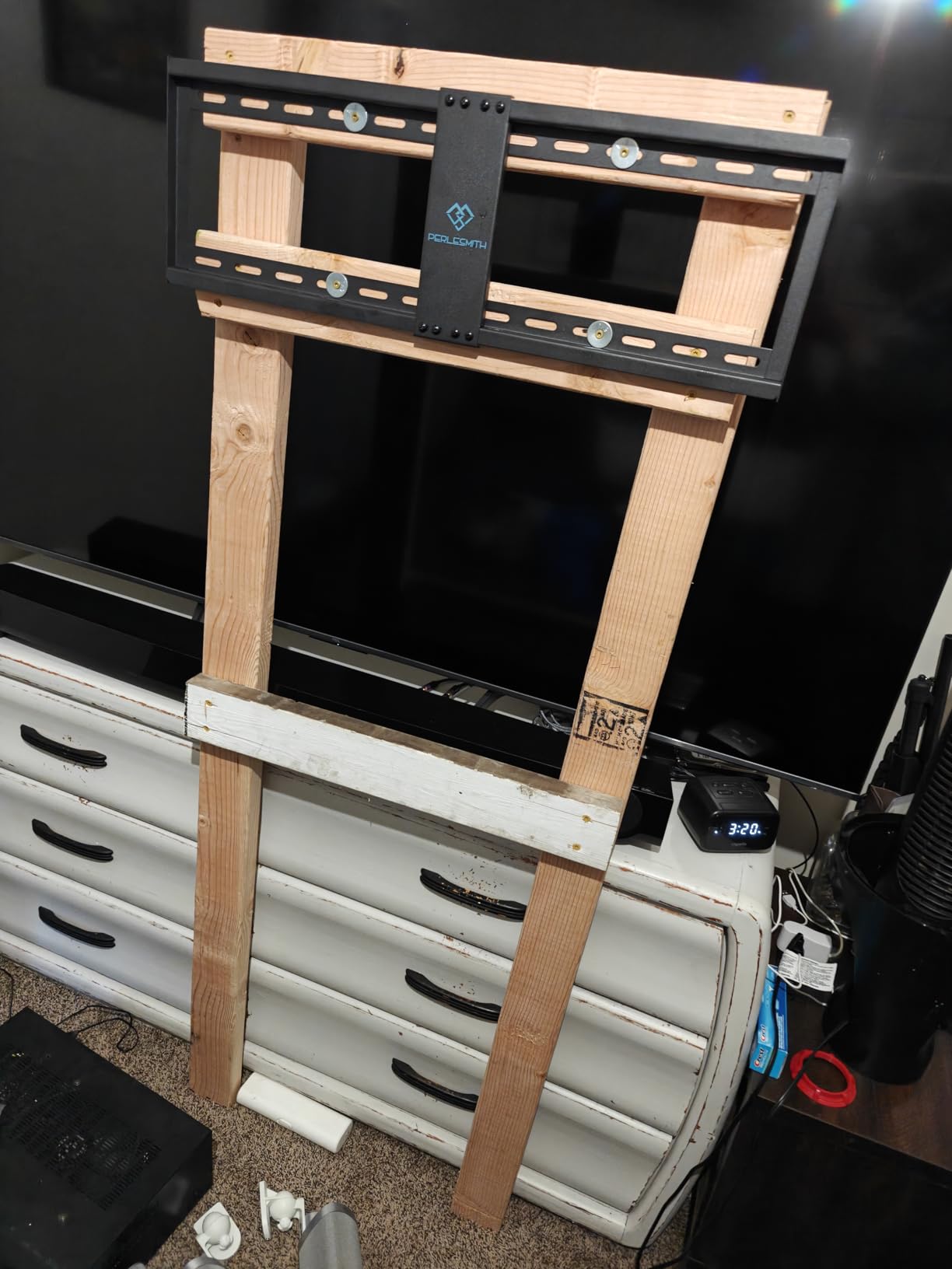 PERLESMITH Tilting TV Wall Mount for 37–85 inch TVs up to 132 lbs customer photo 1