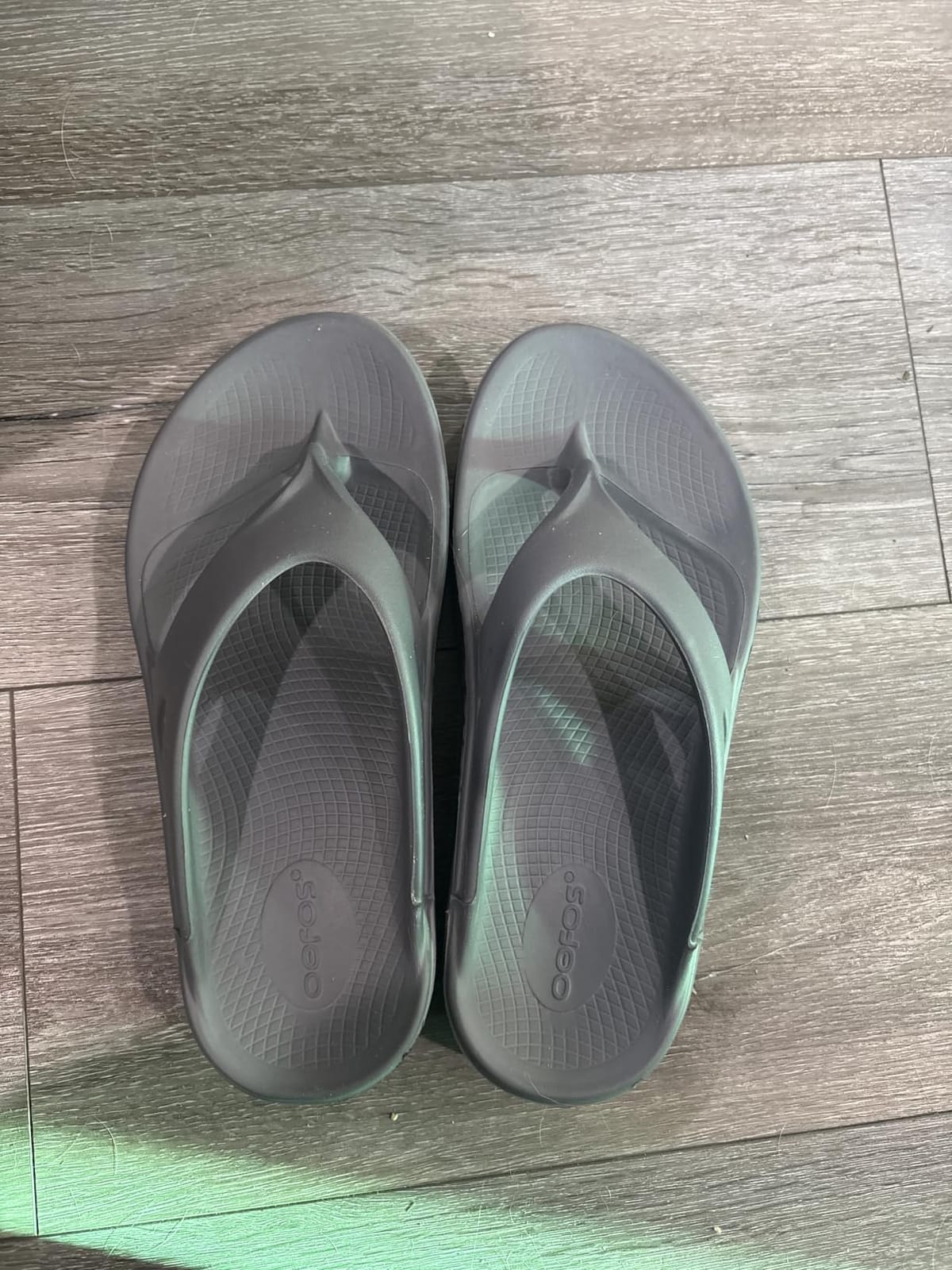 OOFOS OOriginal Recovery Sandal - Women’s and Men’s customer photo 1