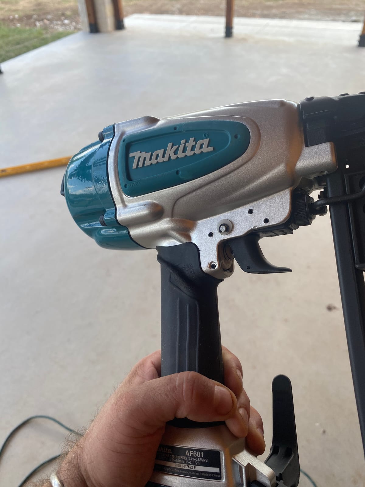 Makita AF601 16 Gauge, 2-1/2