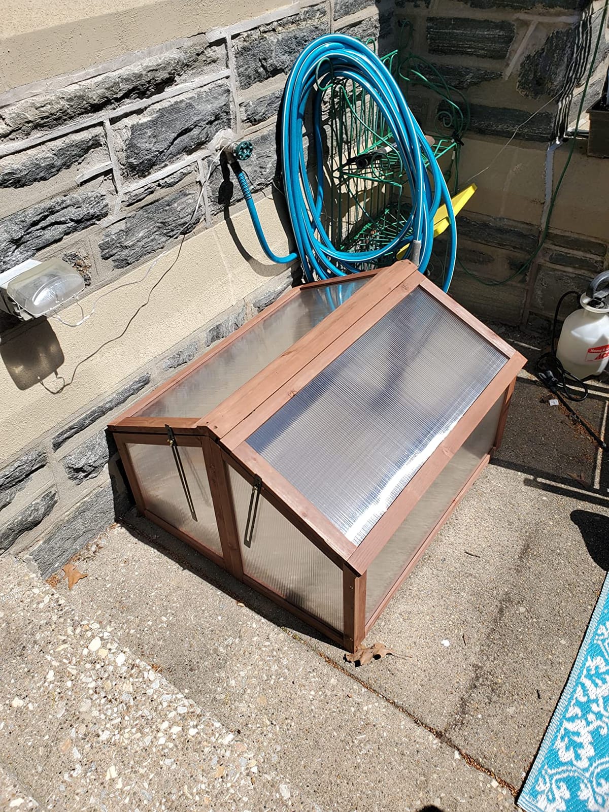 GIANTEX Wood Cold Frame with Flip-Top Roof, Mini Greenhouse 37''×25''×16'' customer photo 1