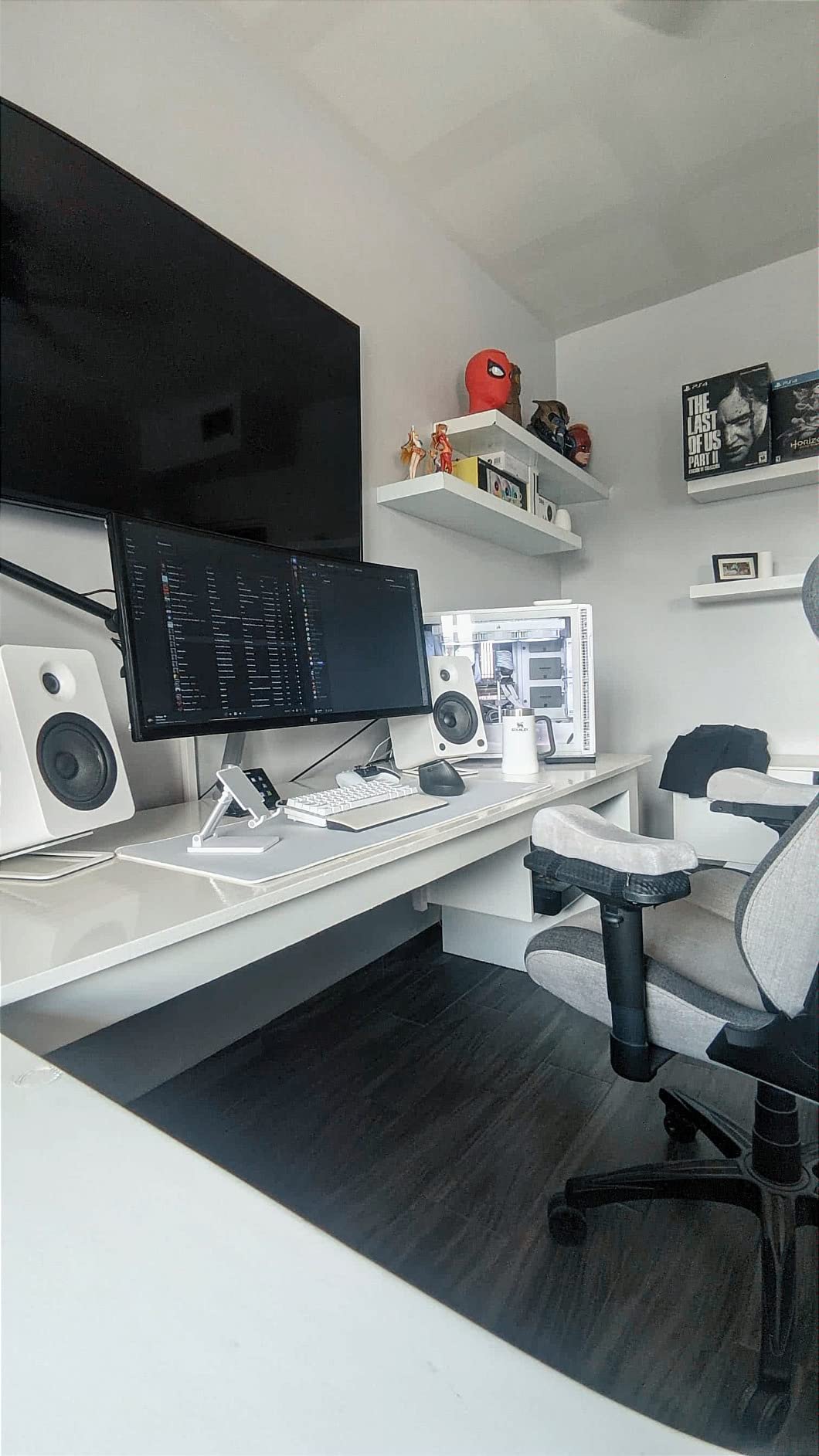 Kanto YU6MW Powered Bookshelf Speakers with Bluetooth and Phono Preamp | Pair | Matte White customer photo 2
