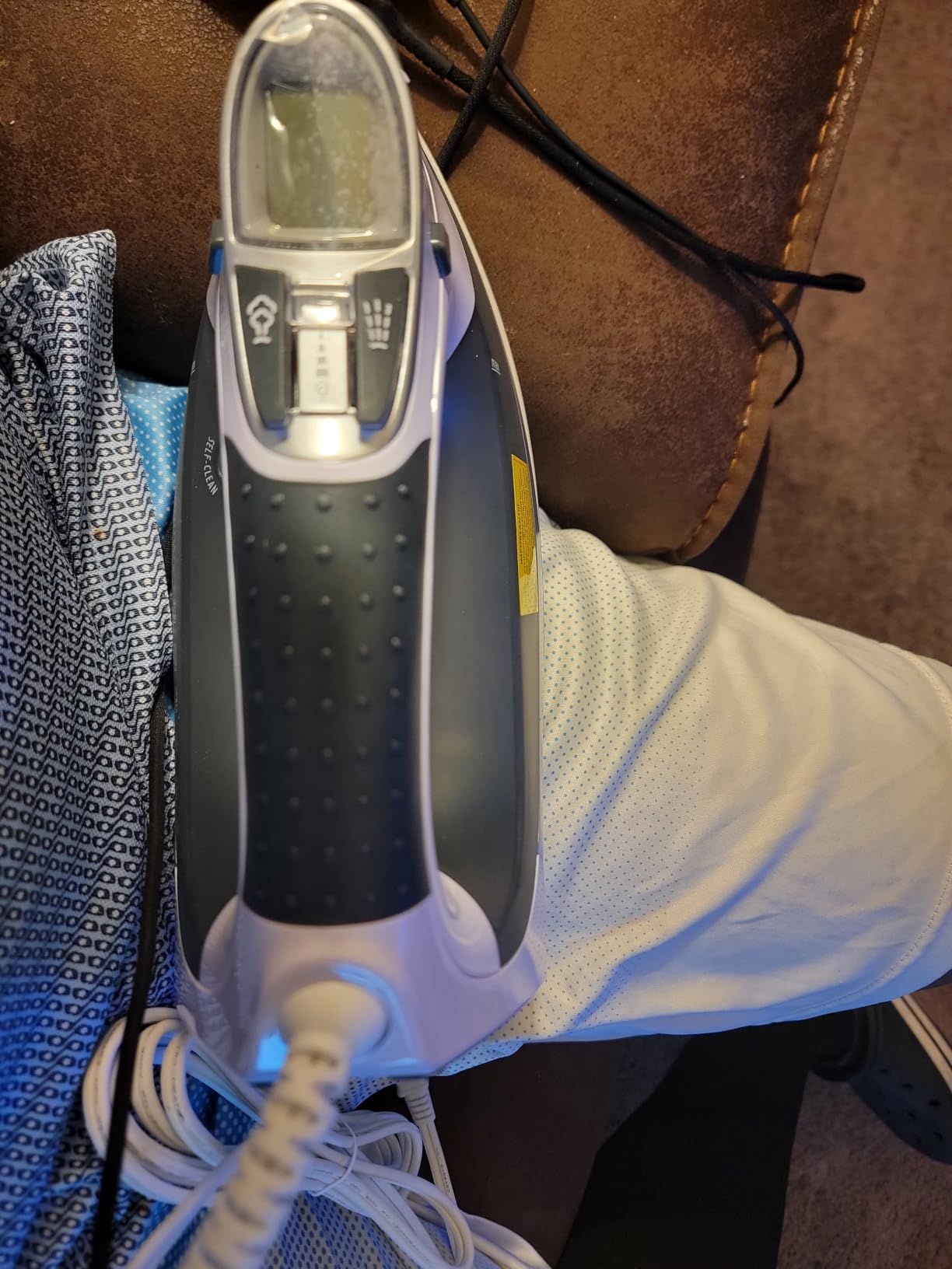 BEAUTURAL 1800 Watts Steam Iron with Digital LCD Screen, 3-Way Auto Shutoff | Double-Layer and Ceramic Coated Soleplate, 9 Preset Temperature, Burst of Steam for Variable Fabric, Anti-Drip and Anti-Calc customer photo 1