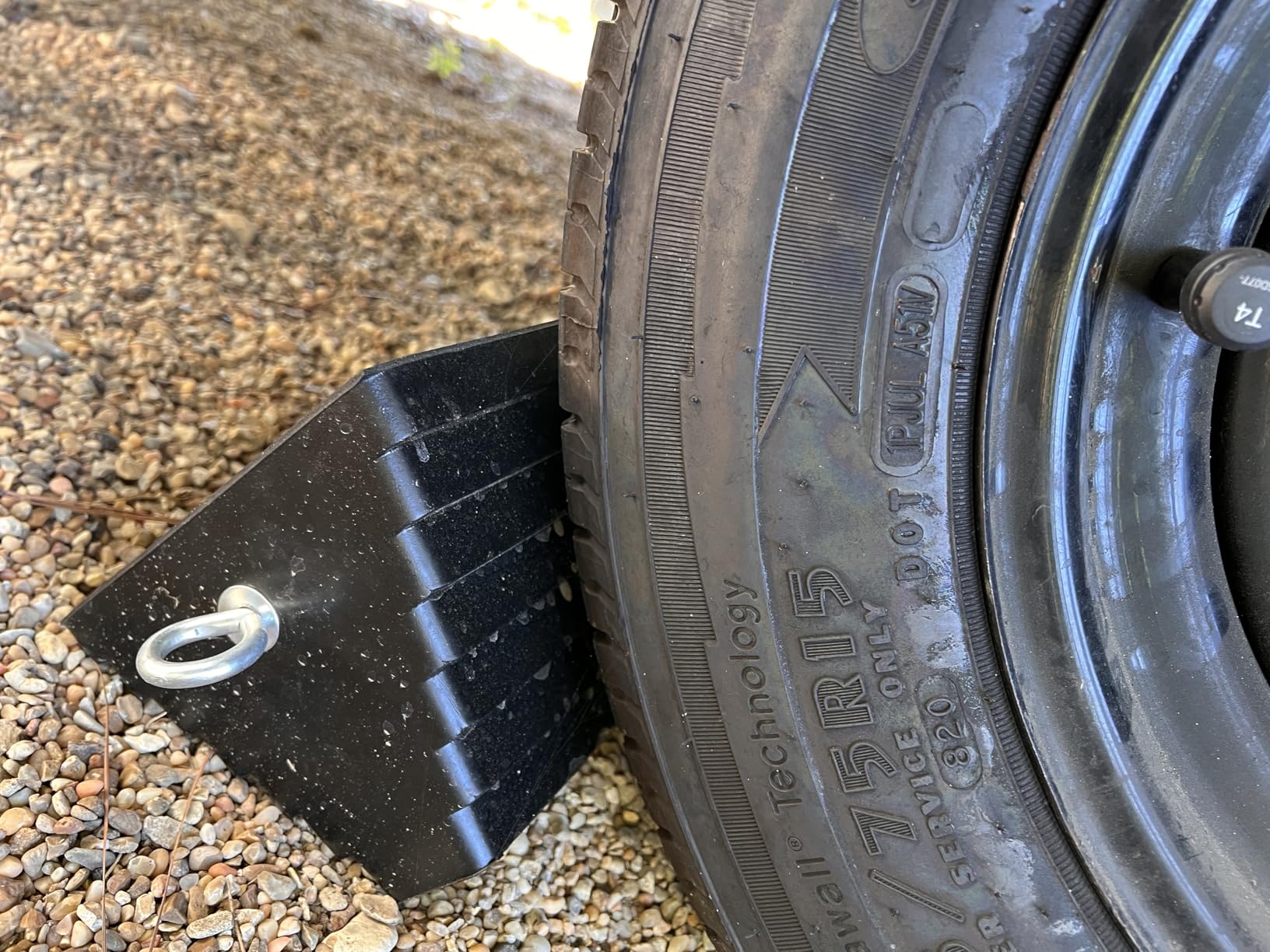 Goodyear Endurance all_ Season Radial Tire-205/75R15 107N, Model:724861519 customer photo 2