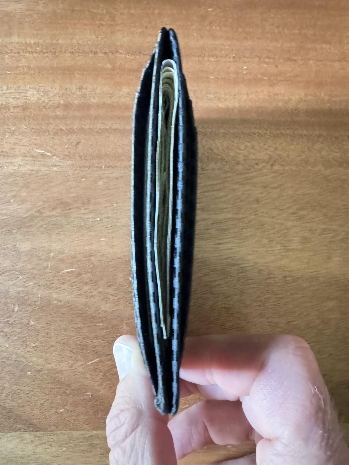Buffway Slim Minimalist Front Pocket RFID Blocking Leather Wallets for Men and Women - Alaska Brown customer photo 2