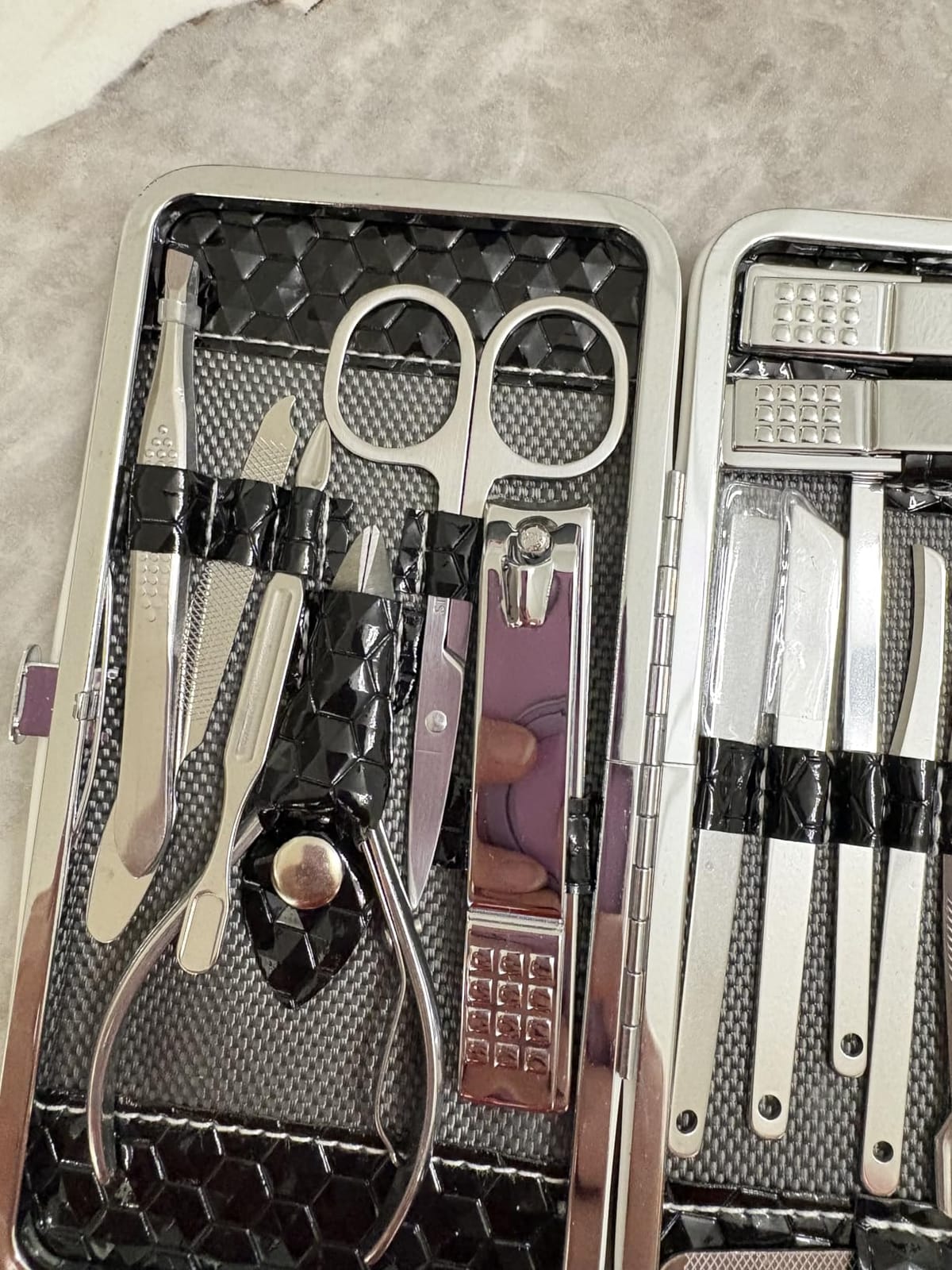 Yougai Manicure Set 18Pcs Stainless Steel Nail Clippers Set with Case Black | Professional Manicure Kit, Fingernail Toenail Cutters for Men & Women, Pedicure Kit Foot Care, Gift for Family & Friends customer photo 2