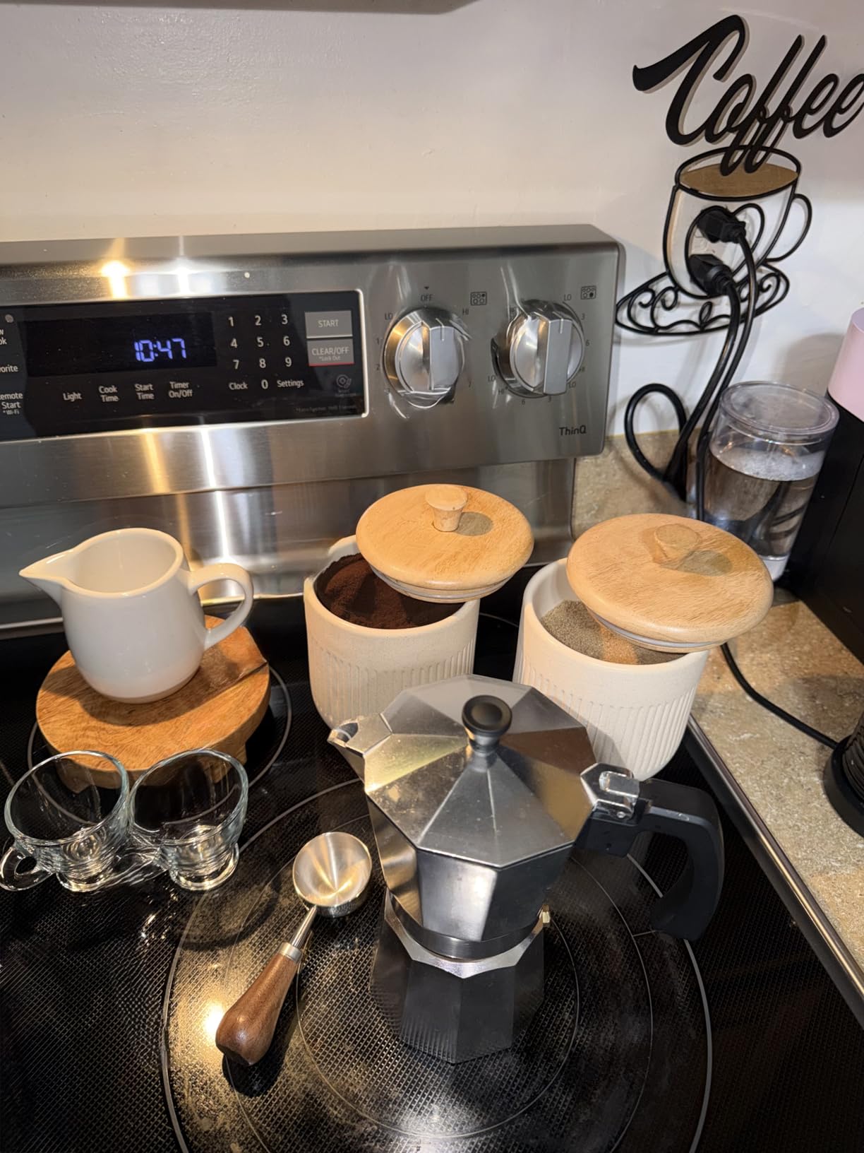 GROSCHE Milano Stovetop Espresso Maker Moka Pot 3 espresso Cup, 5 oz White | Cuban Coffee Maker And Italian Moka Pot For Stovetop Espresso customer photo 1