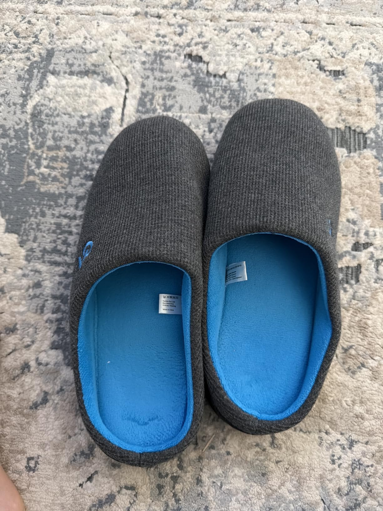 VeraCosy Men's Two-Tone House Slippers Memory Foam Indoor Rubber Sole customer photo 1