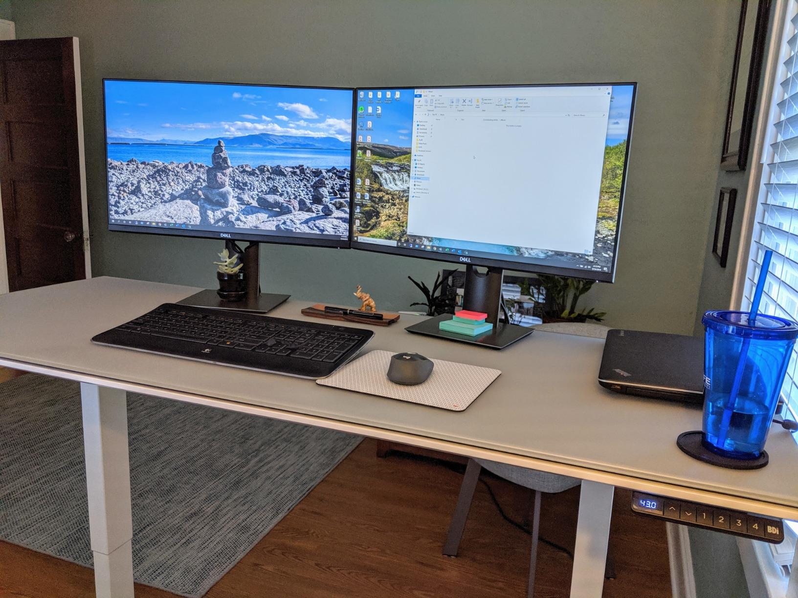 Dell P2419H 24 Inch LED-Backlit, Anti-Glare, 3H Hard Coating IPS Monitor - (8 ms Response, FHD 1920 x 1080 at 60Hz, 1000:1 Contrast, with ComfortView DisplayPort, VGA, HDMI and USB), Black customer photo 2