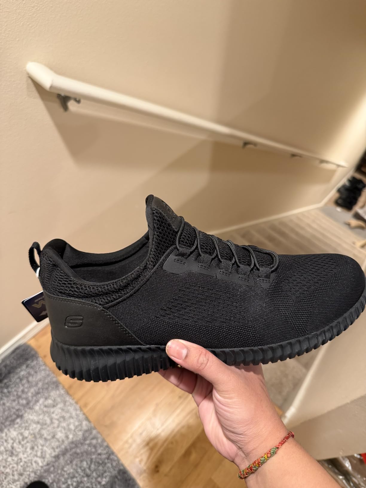 Skechers Men's Cessnock Bungee Slip On customer photo 2
