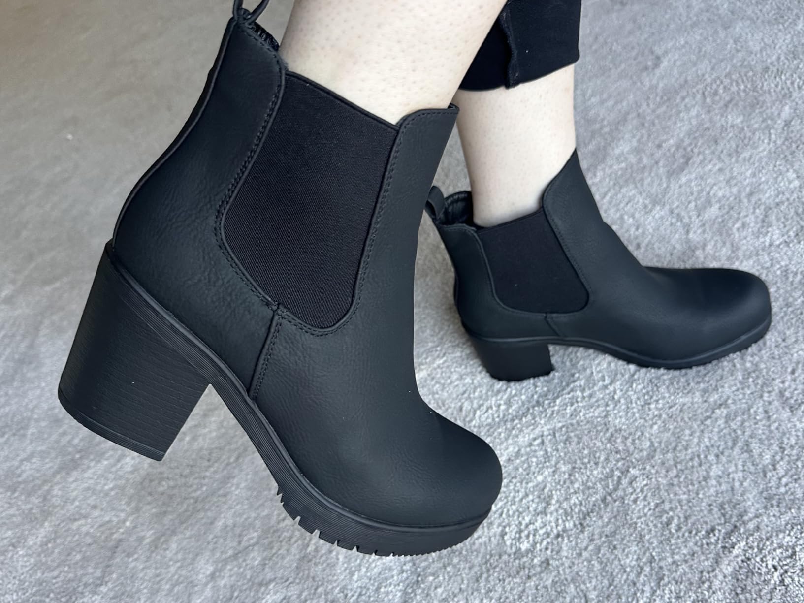 DREAM PAIRS Women's Chelsea Ankle Boots Fall Booties Shoes customer photo 1