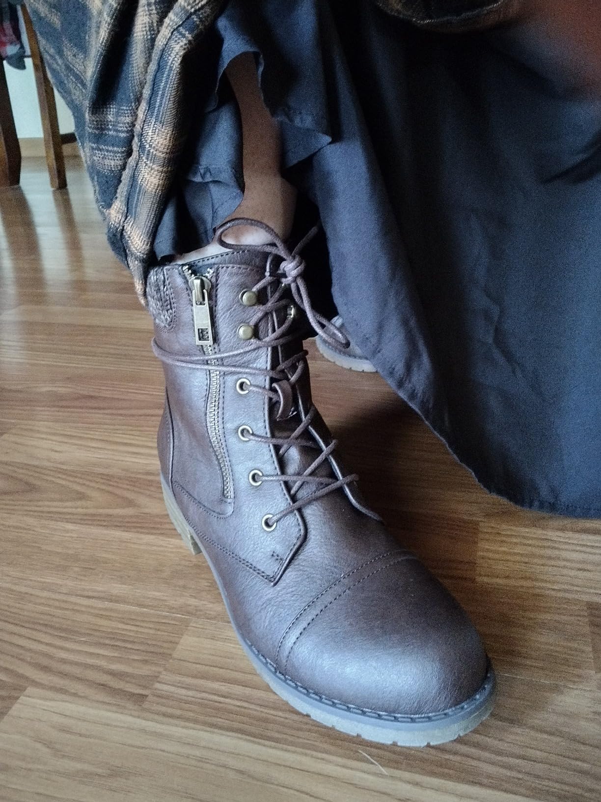 DREAM PAIRS Women's Lace Up Combat boots Ankle Booties customer photo 2