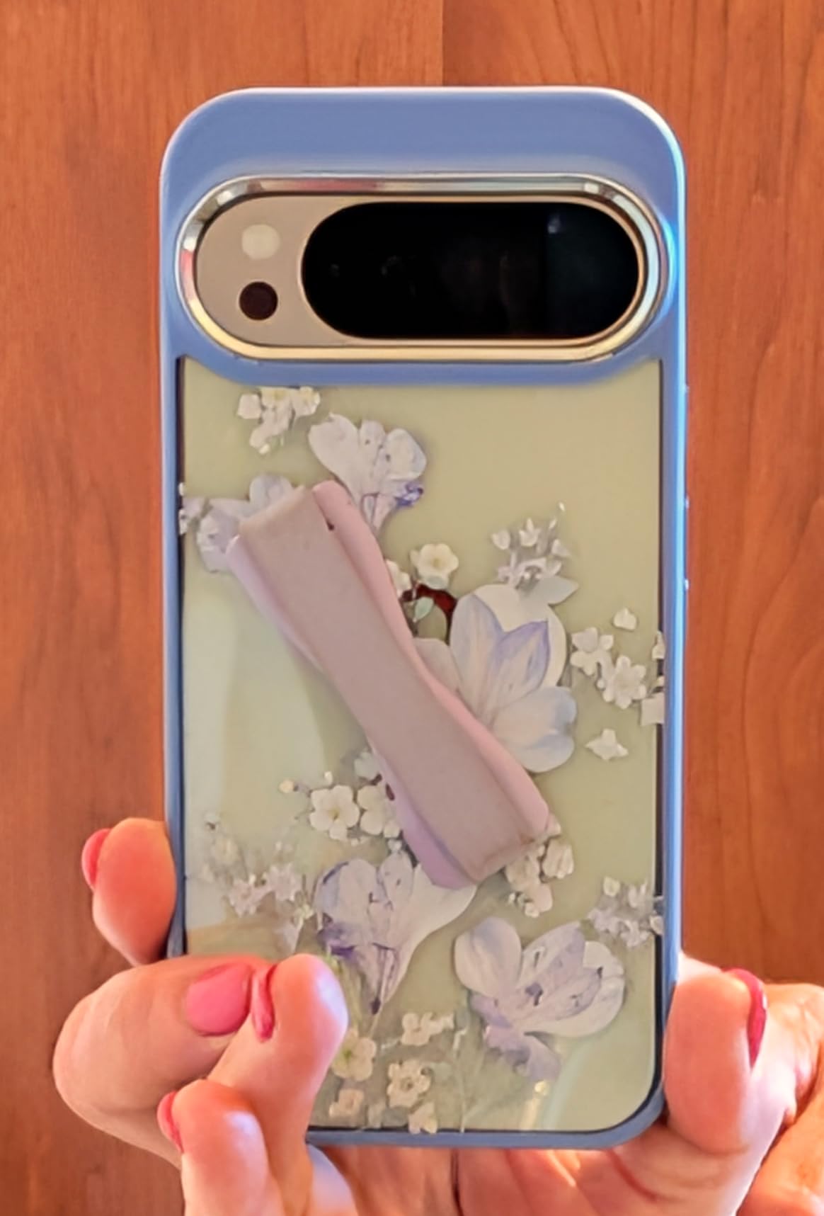 LOVEHANDLE Original Universal Phone Grip - Leopard customer photo 2