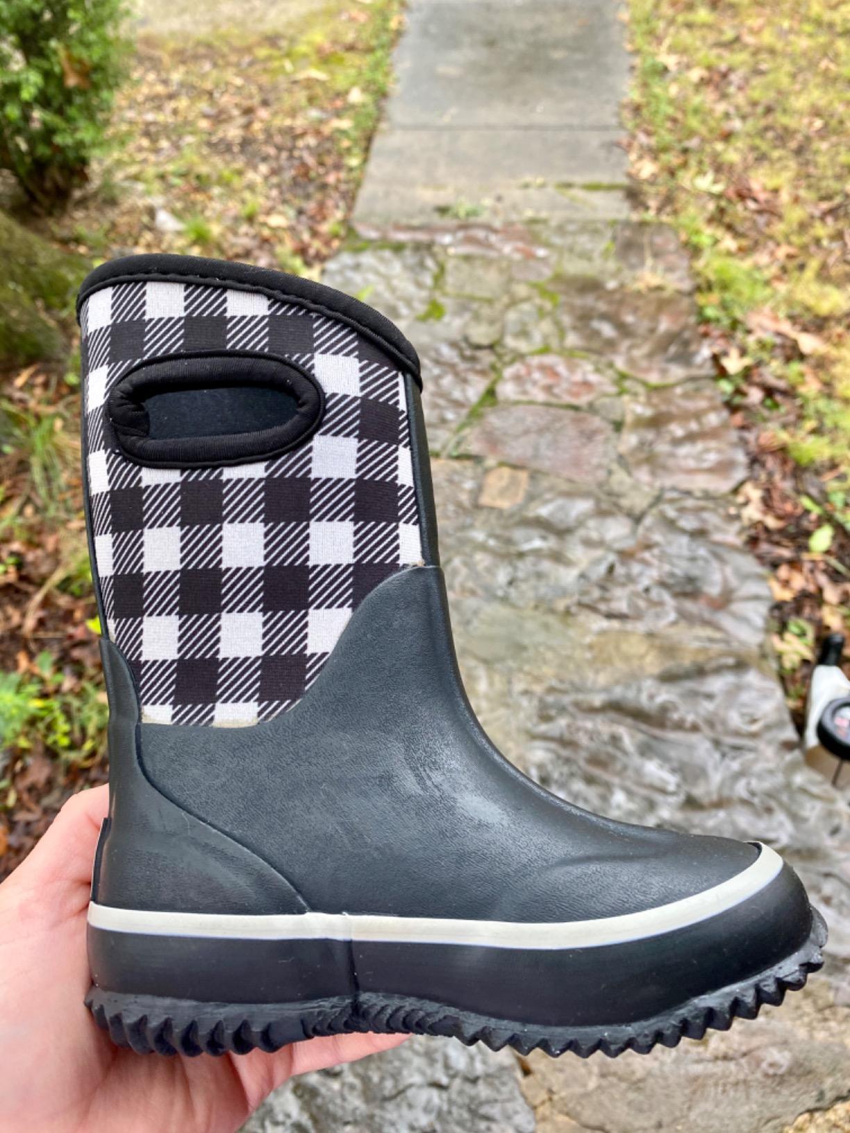 LONECONE Insulating Kids Muck Boots with Pull-On Design for Boys and Girls customer photo 1