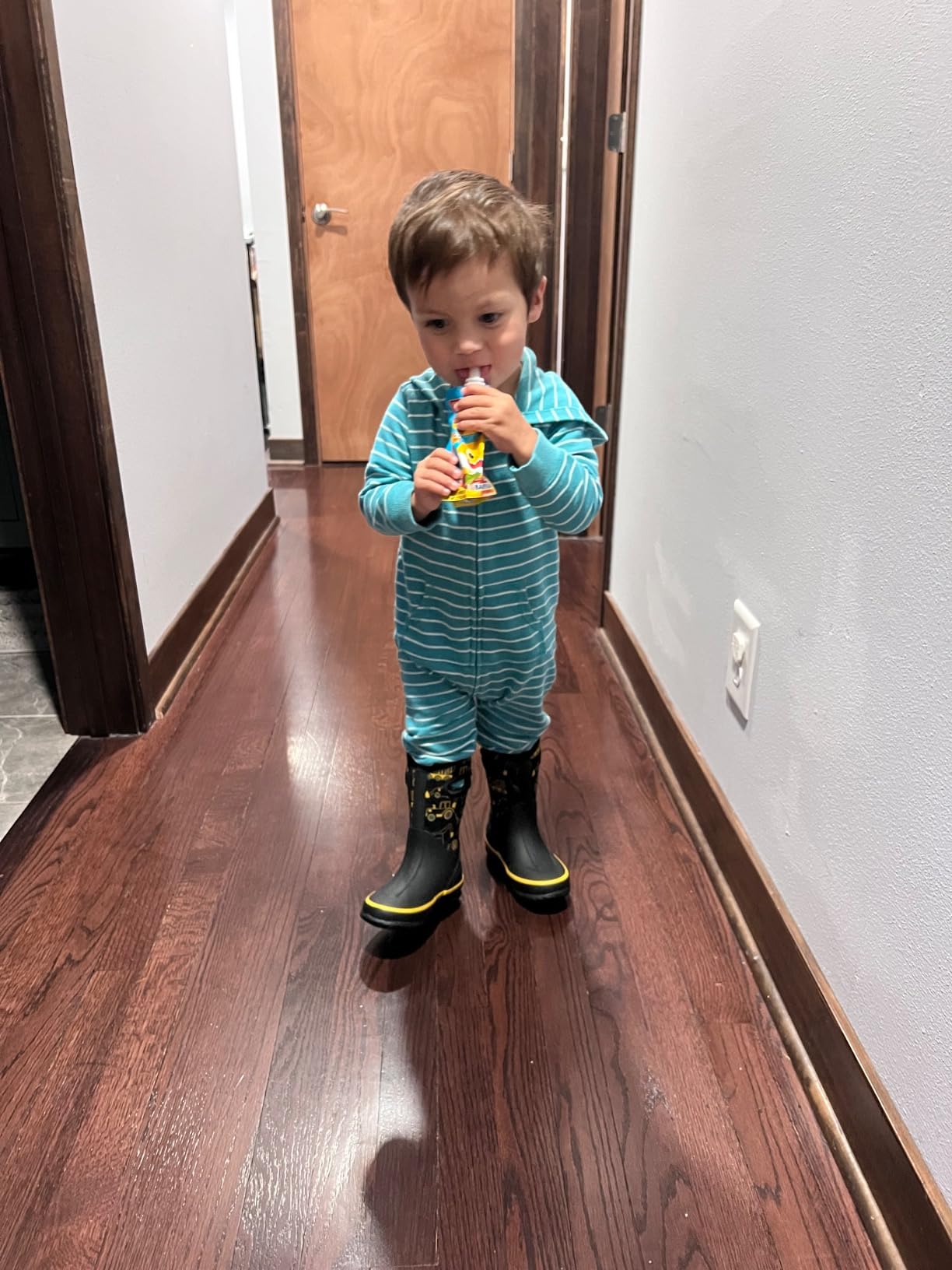 LONECONE Insulating Kids Muck Boots with Pull-On Design for Boys and Girls customer photo 2