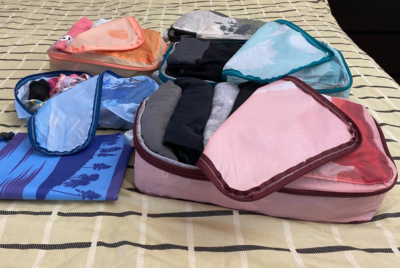 TRIPPED Travel Gear Compression Packing Cubes for Carry-On Travel 6-Pack customer photo 2