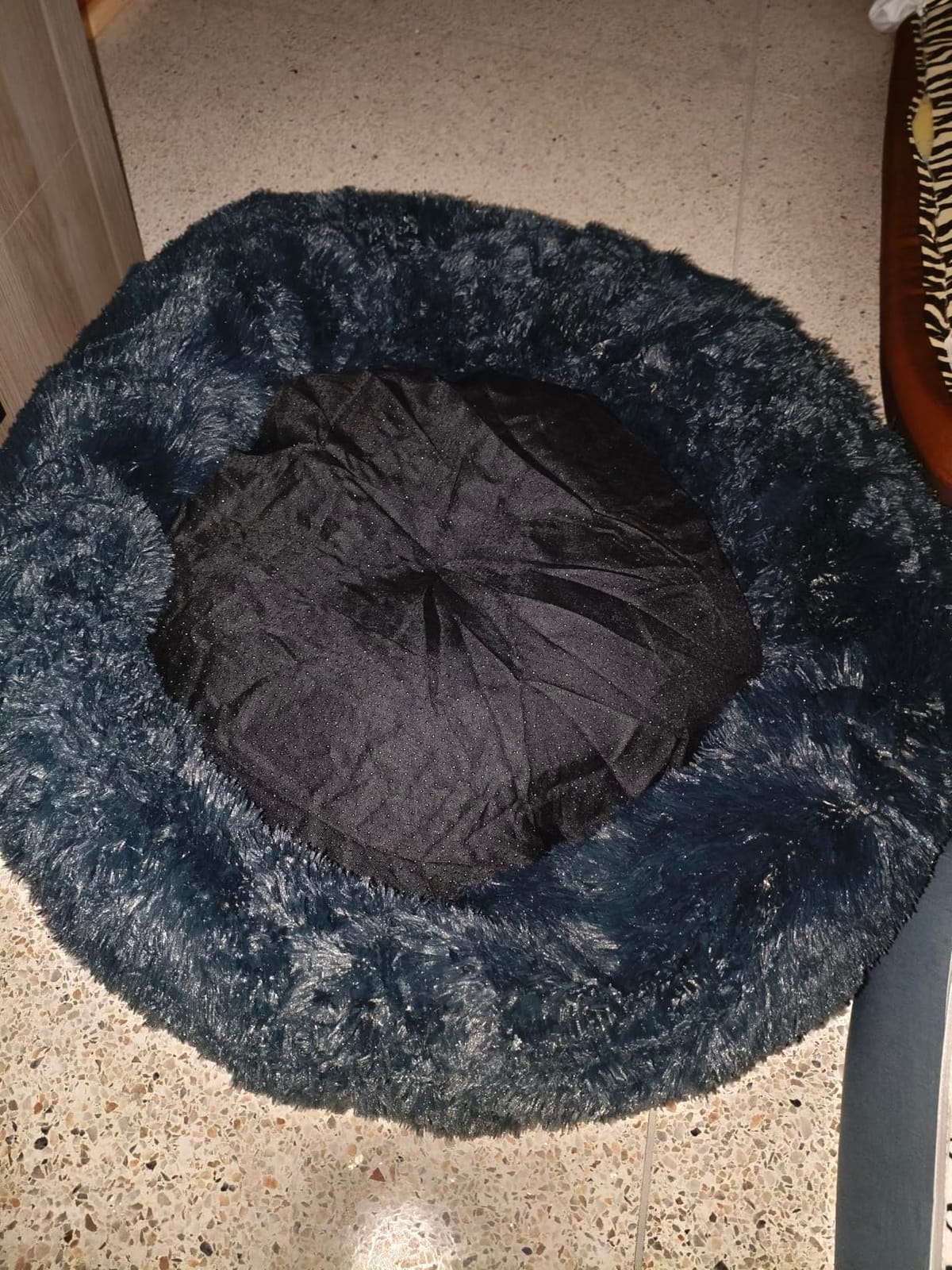 MIXJOY Orthopedic Dog Bed Comfortable Donut Cuddler Round Pet Beds Ultra Soft Washable Dog and Cat Cushion (20''/23''/30'') (23'', Brown) customer photo 1