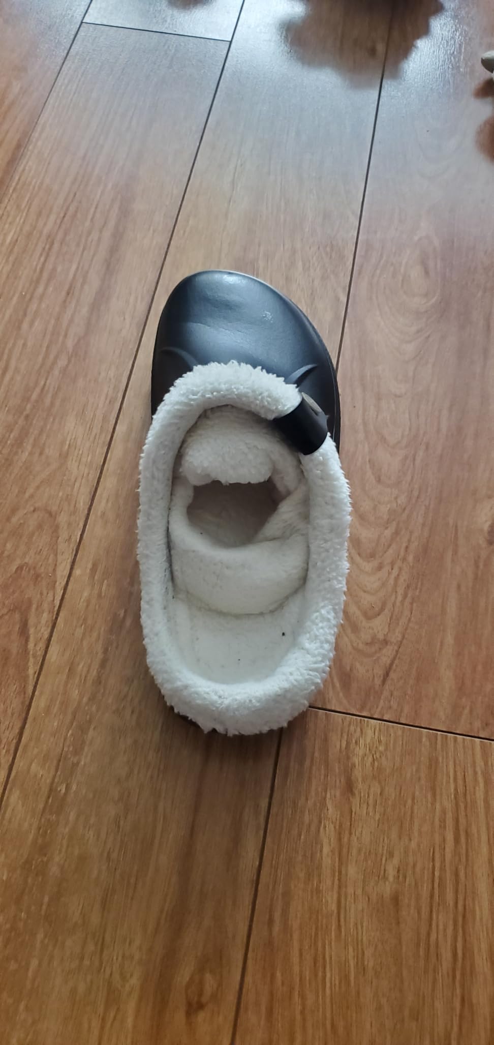 ChayChax Fur Lined Clogs Fuzzy Slippers for Women and Men with Memory Foam customer photo 1