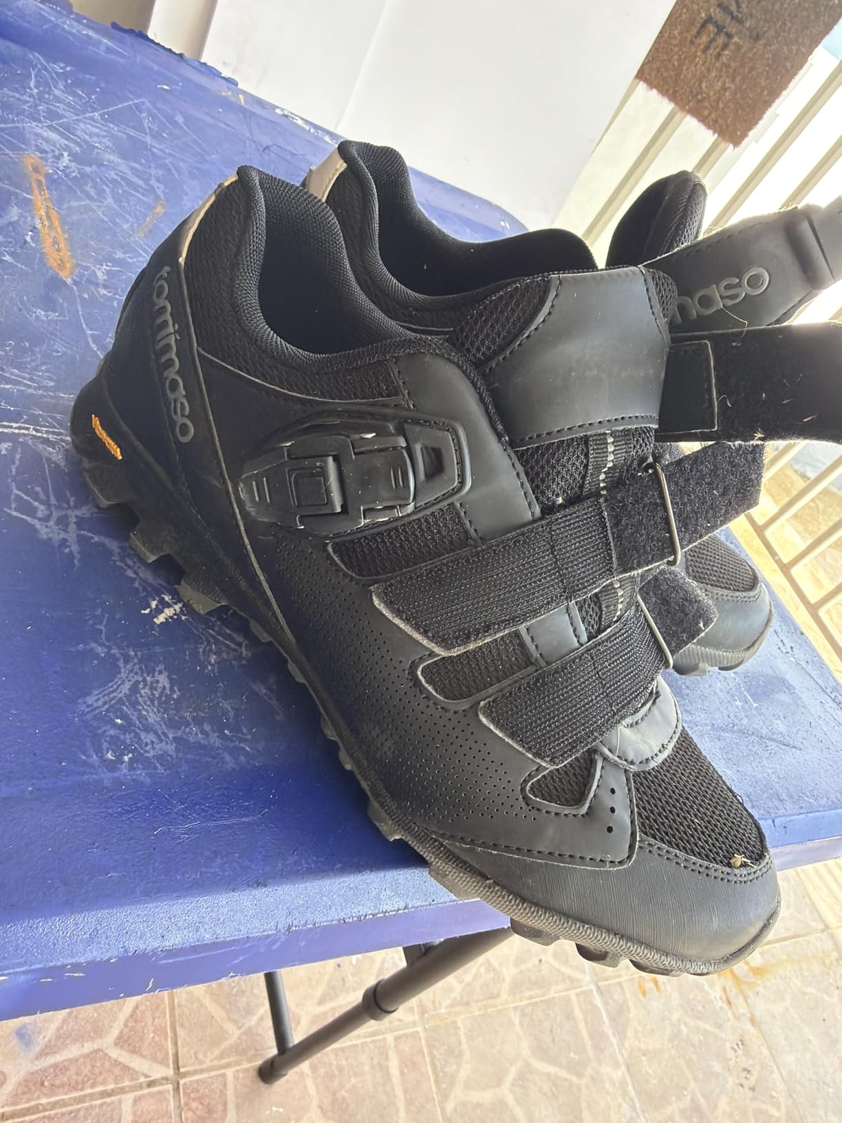 Tommaso Mens Cycling Shoes - SPD Compatible Outdoor, MTB, Gravel & Mountain Bike Shoes - Walkable Design - Cleats Not Included customer photo 2