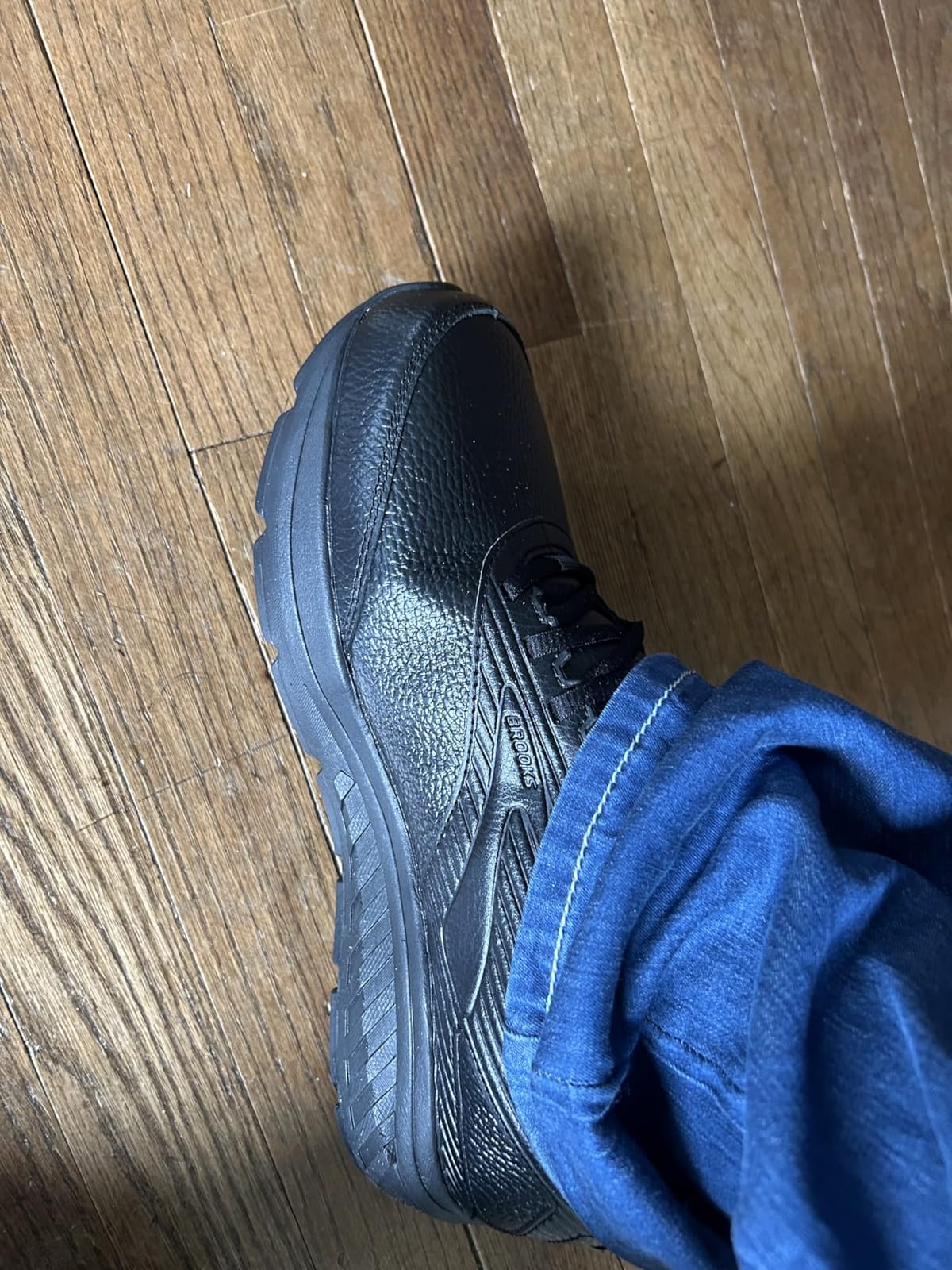 Brooks Men's Addiction Walker 2 Walking Shoe customer photo 1