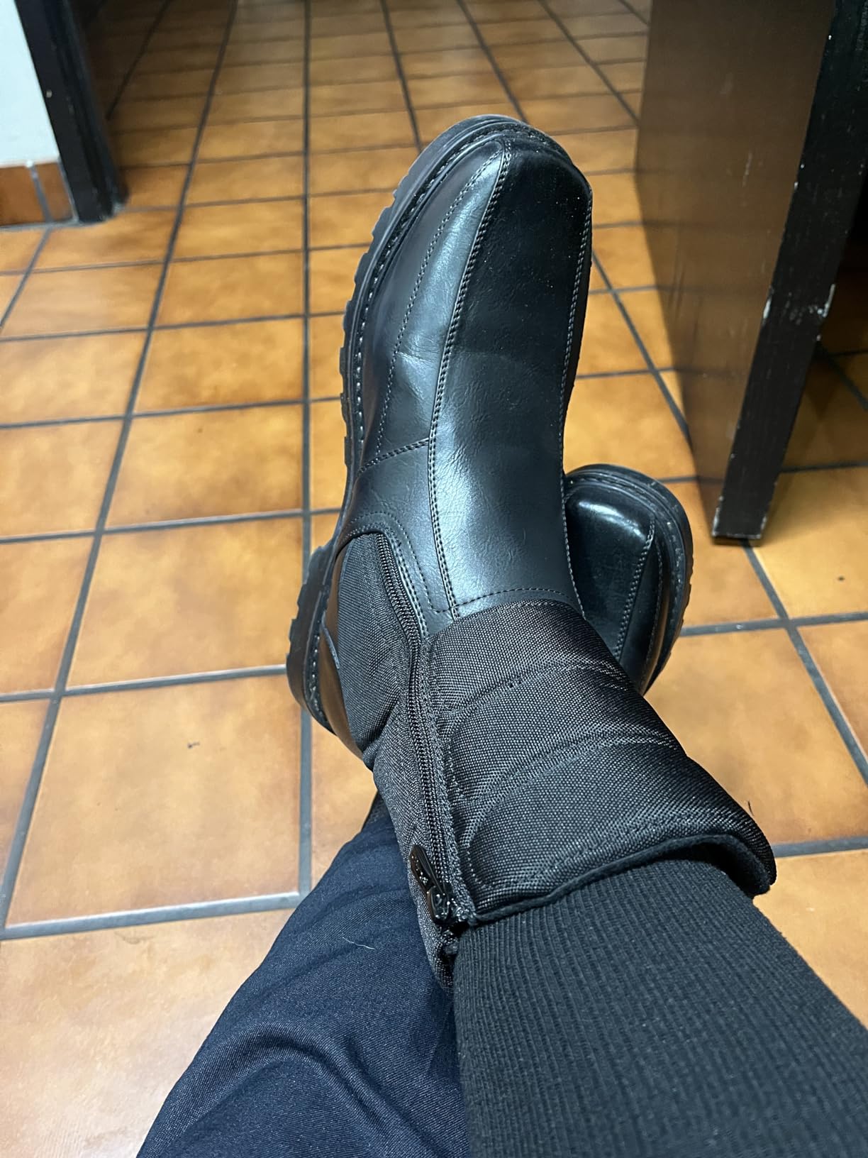bravo! Men Waterproof Winter Boot DEAN with Fur Lining and Double Zipper Black and Brown Size 7 to 13 customer photo 2