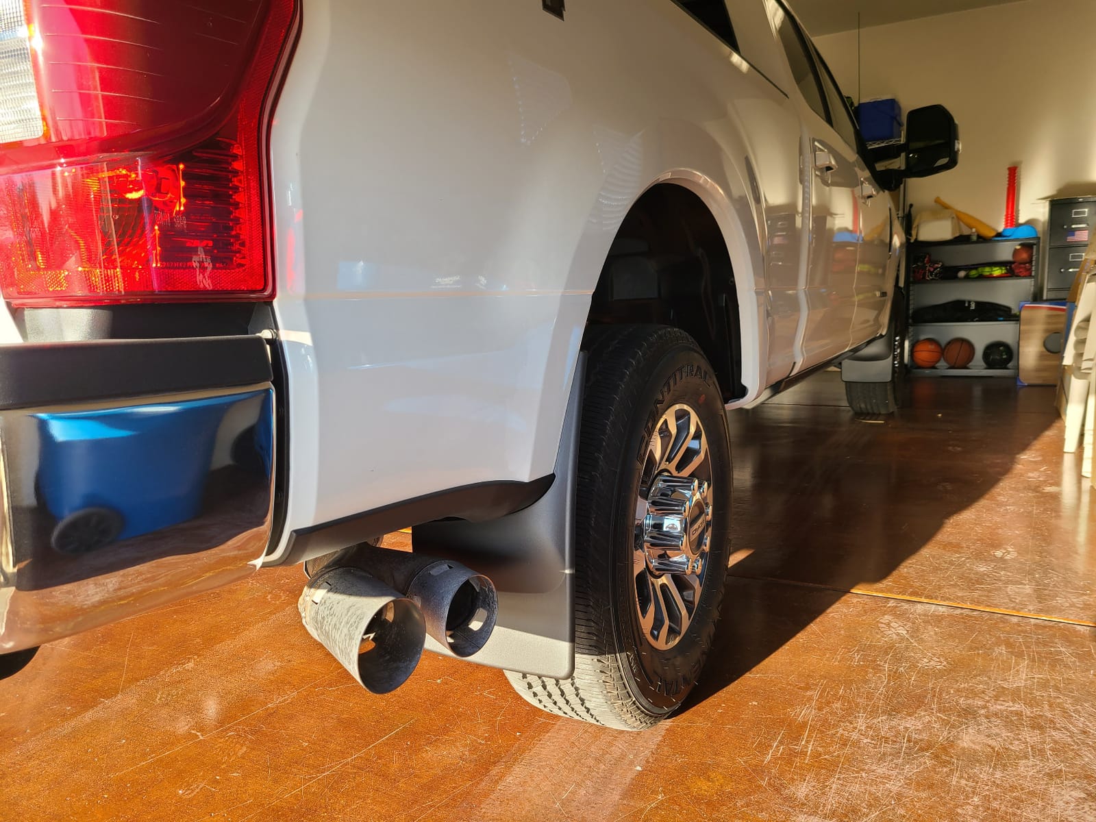 WeatherTech Custom No Drill Splash Guard MudFlaps for Ford Super Duty, Super Duty - Front & Rear Set (110065-120065), Black customer photo 1