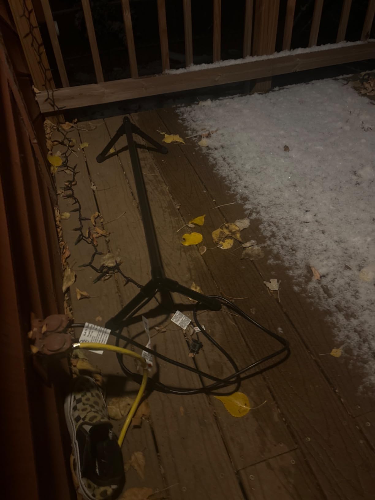 K&H Heated Chicken Perch, Thermo Heated Roosting Bar for Coop, Safety List customer photo 2