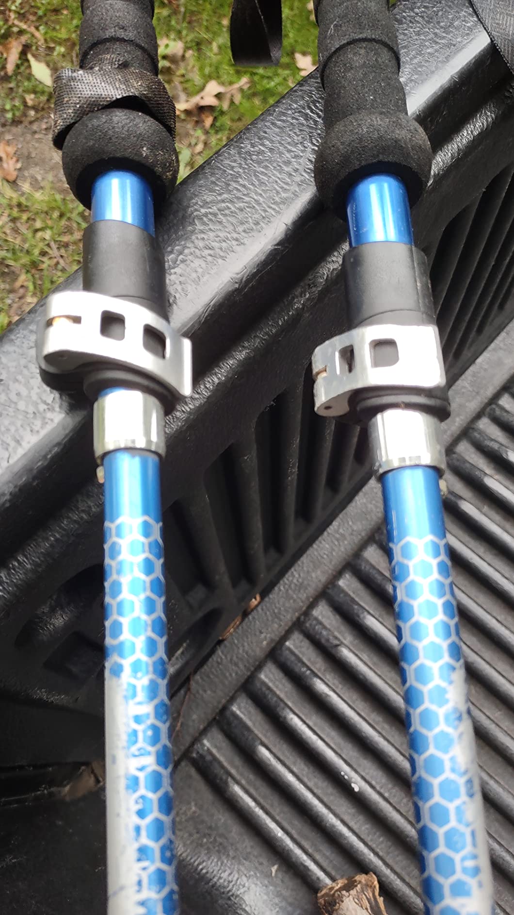 Trekology Trek-Z Hiking Trekking Poles, Walking Stick for Men, Women, 2pc customer photo 1