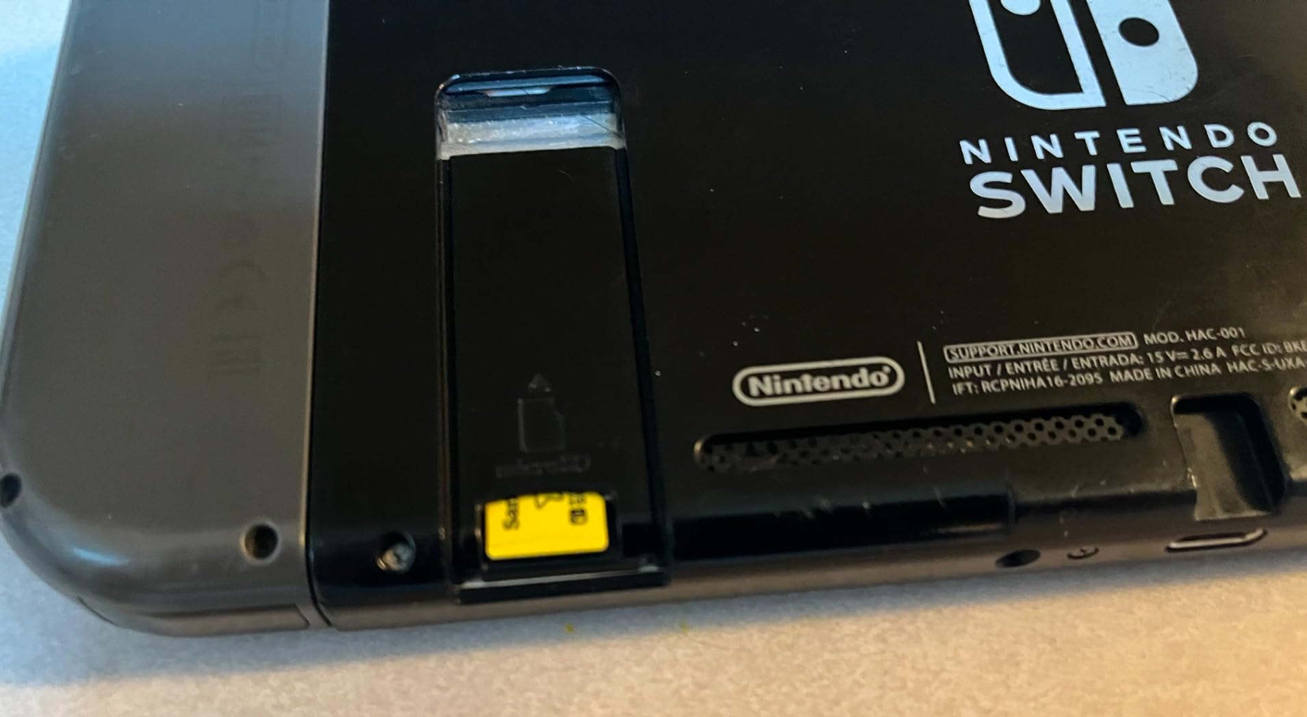 SANDISK 256GB microSD Card, Super Mario Super Star Edition, 3-Pack customer photo 2