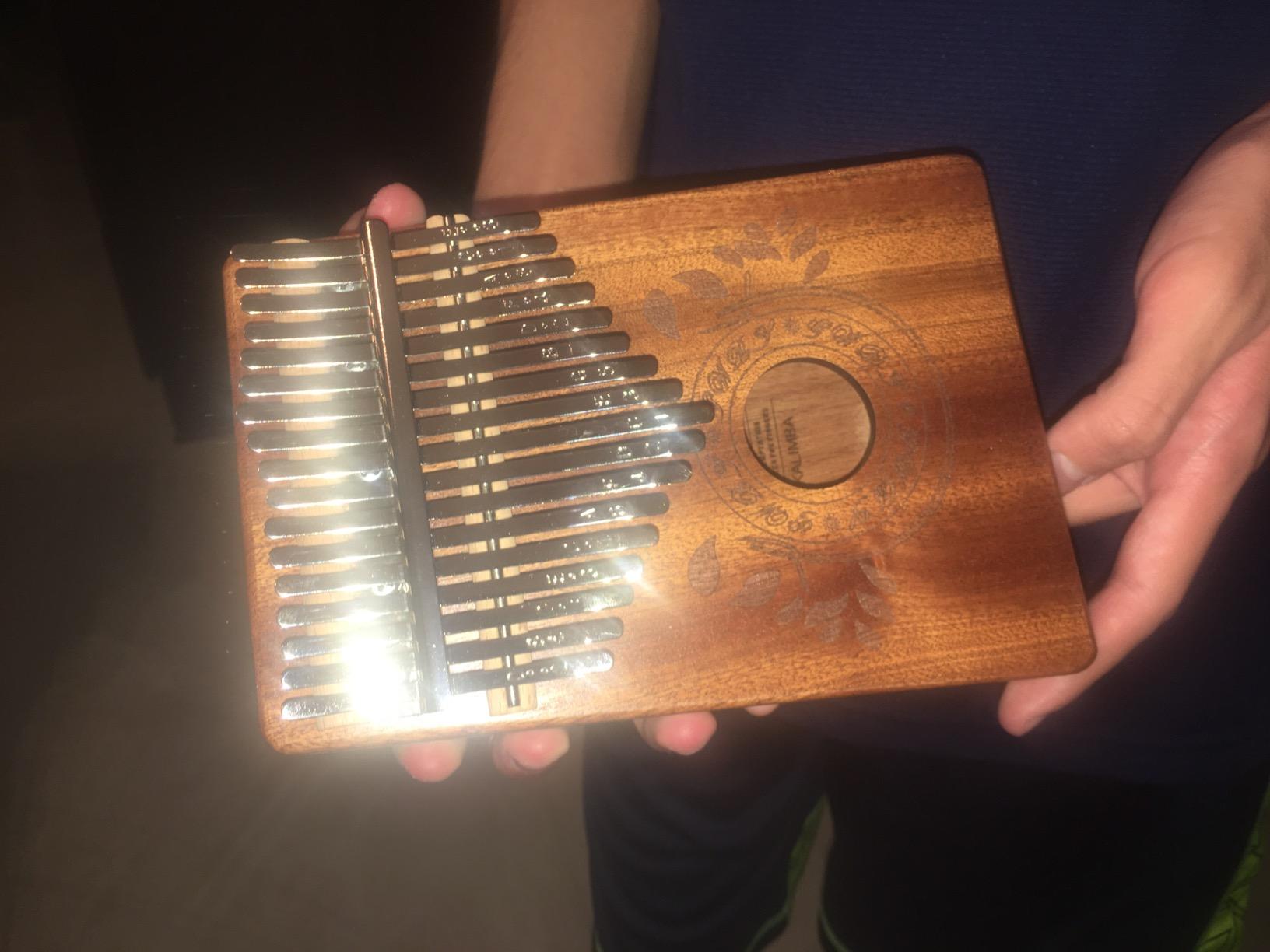 UNOKKI 17-Key Kalimba Thumb Piano - Portable Mahogany Percussion Mbira Instrument - Beginner Tuning Set, Music Instruments for Kids Gifts - Dark Brown customer photo 2
