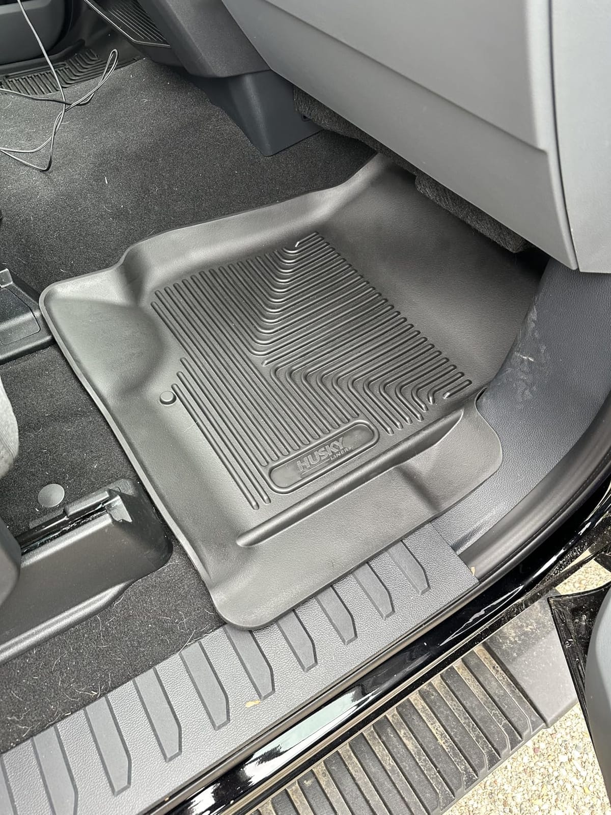 Husky Liners Weatherbeater Floor Mats | Fits 2017-2026 Ford F-250/F-350/F-450 Crew CAB with Factory Carpet & with Factory Underseat Storage ONLY | Front & 2nd Row, 3-pc Black - 94061 customer photo 1