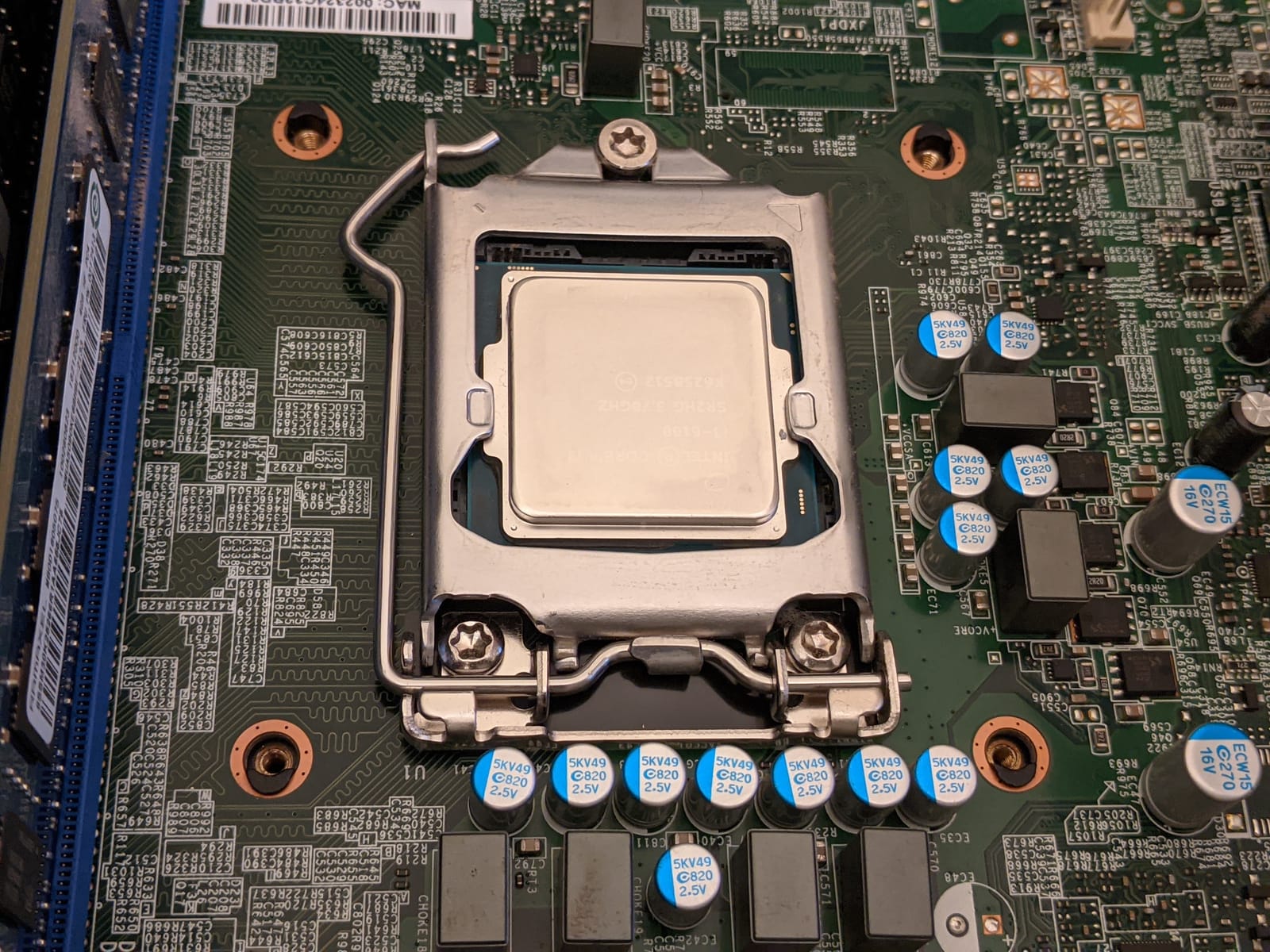 Cooler Master i30 CPU Cooler - 92mm Low Noise Cooling Fan & Heatsink (RH-I30-26FK-R1)- for Intel Socket LGA 1150/1151 / 1155/1156 (i30) customer photo 1