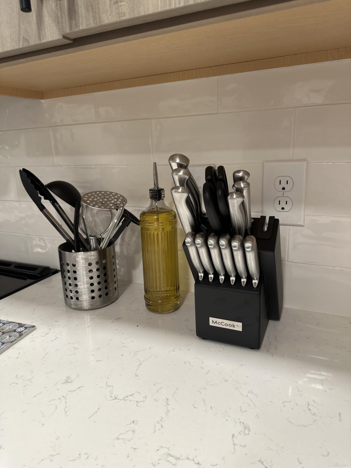 McCook Kitchen Knife Set 15PC Knife Block Set w Built-in Sharpener customer photo 1