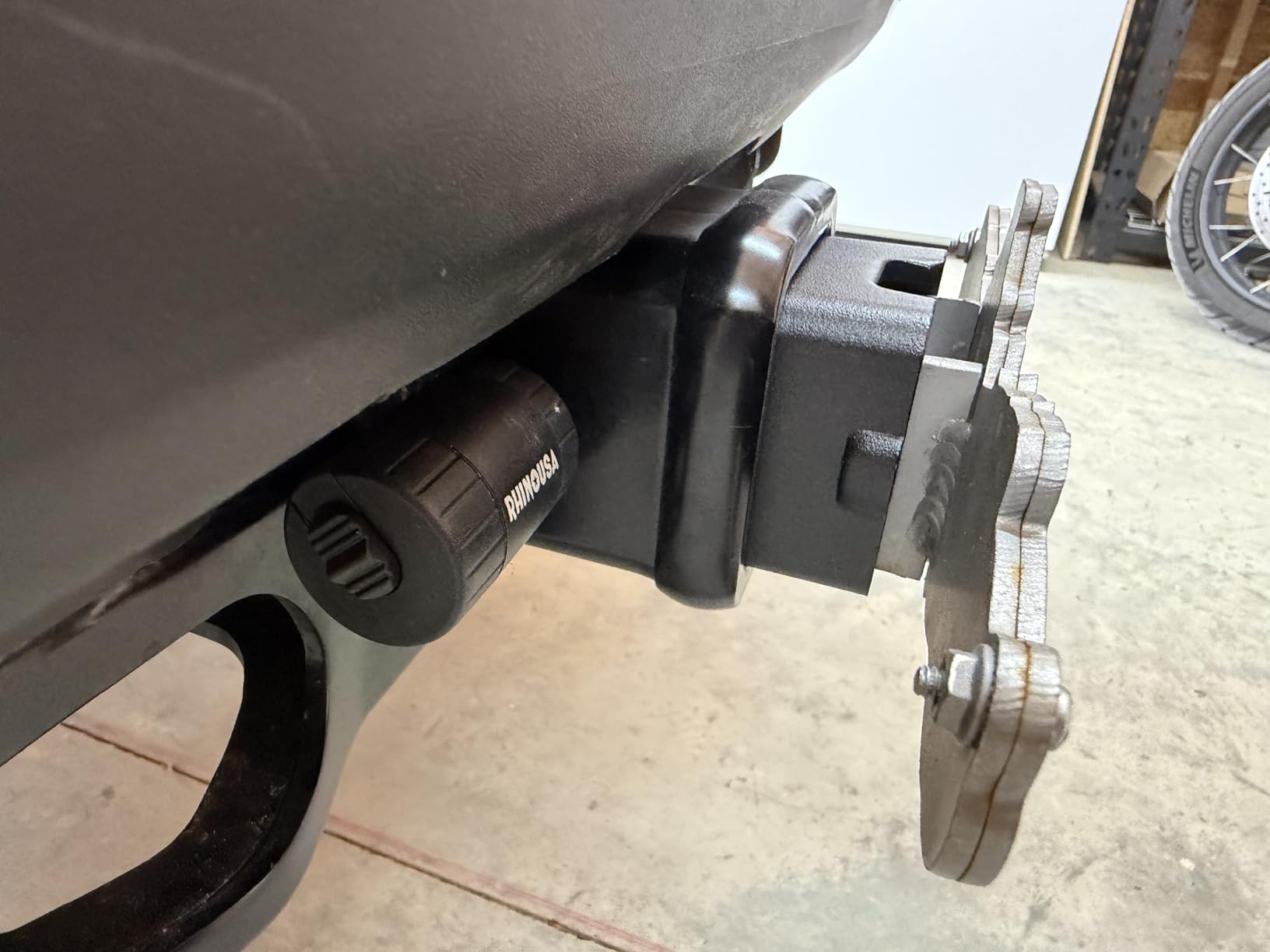Rhino USA 2in Trailer Hitch Pin - Patented Locking Receiver Pin customer photo 1