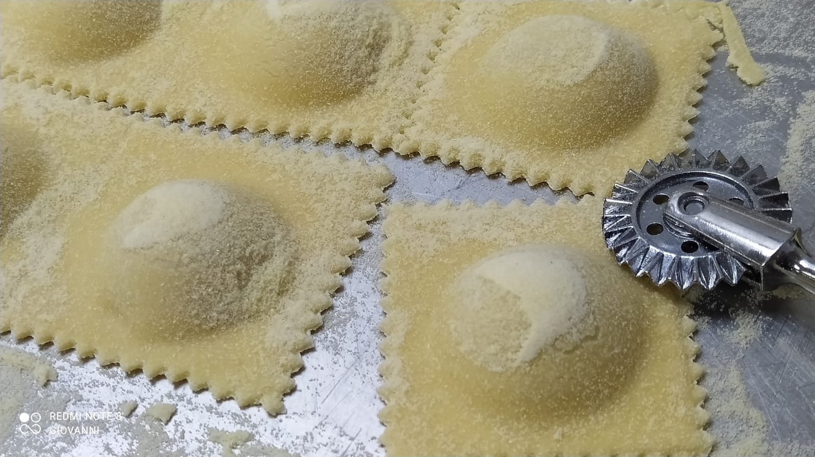 Ravioli Stamp Maker Cutter with Roller Wheel Set, Mold with Wooden Handle and Fluted Edge, Pasta Press Kitchen Attachment (MF-12456) customer photo 1