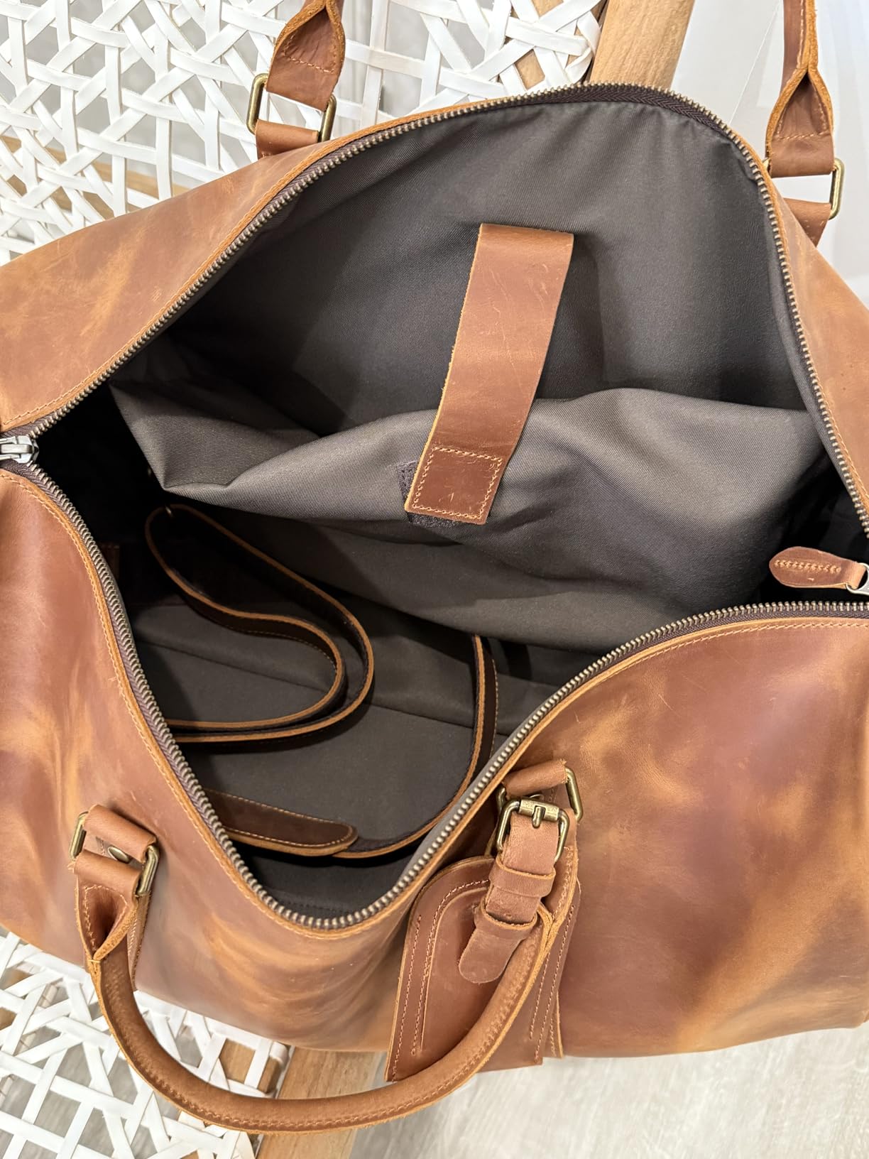 Leather Travel Duffel Bag, Mens Classic Gift Leather Weekend Bag Overnight Full Grain Retro Sport Gym Carry on Luggage YKK Zipper (Brown) customer photo 2