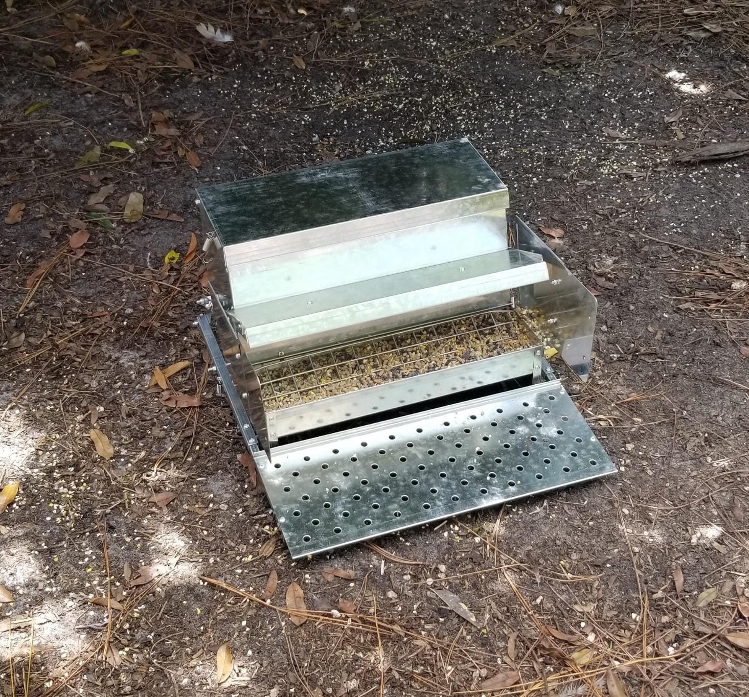 RentACoop Automatic Treadle Chicken Feeder, Rat Proof No Waste, 40 lb customer photo 2