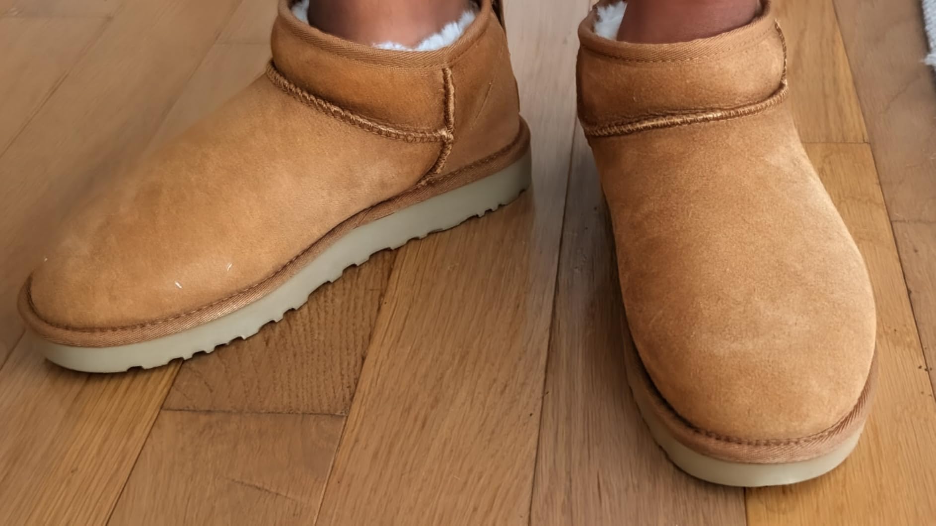UGG Women's Classic Ultra Mini Boot customer photo 2