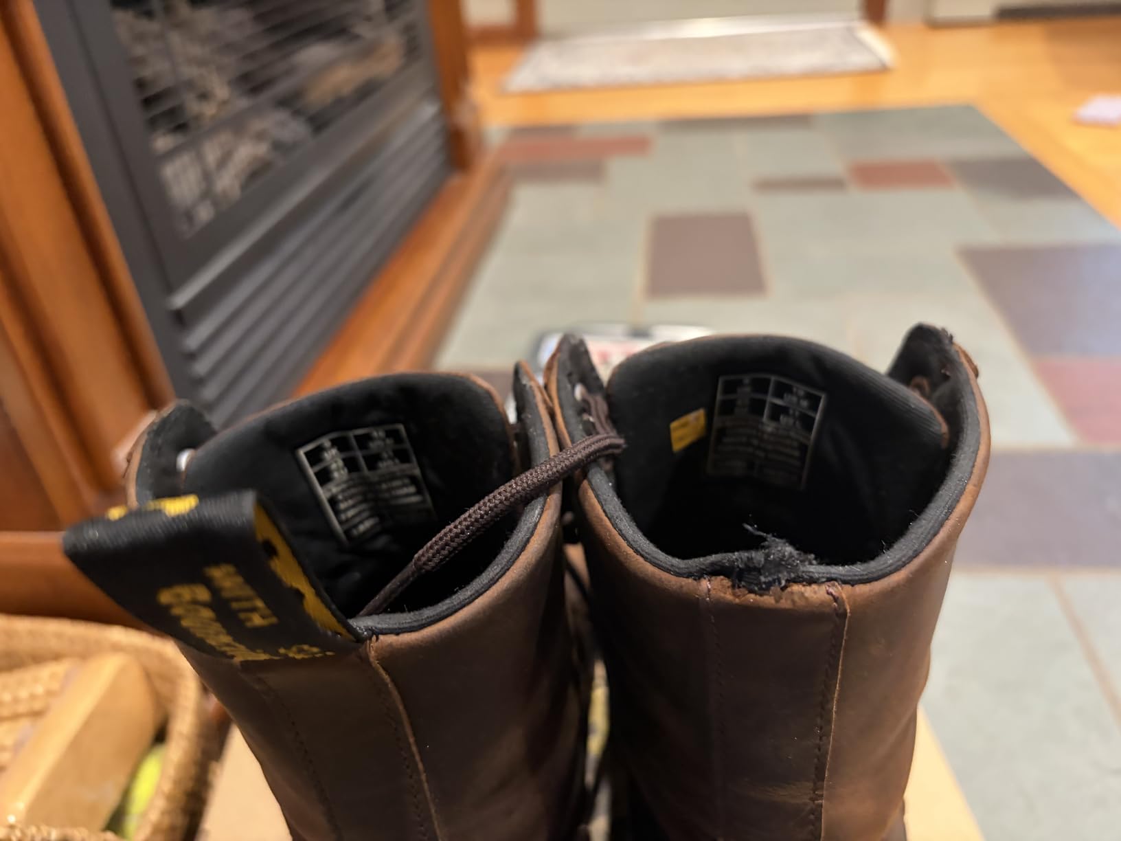 Dr. Martens unisex-adult Combs Leather customer photo 2
