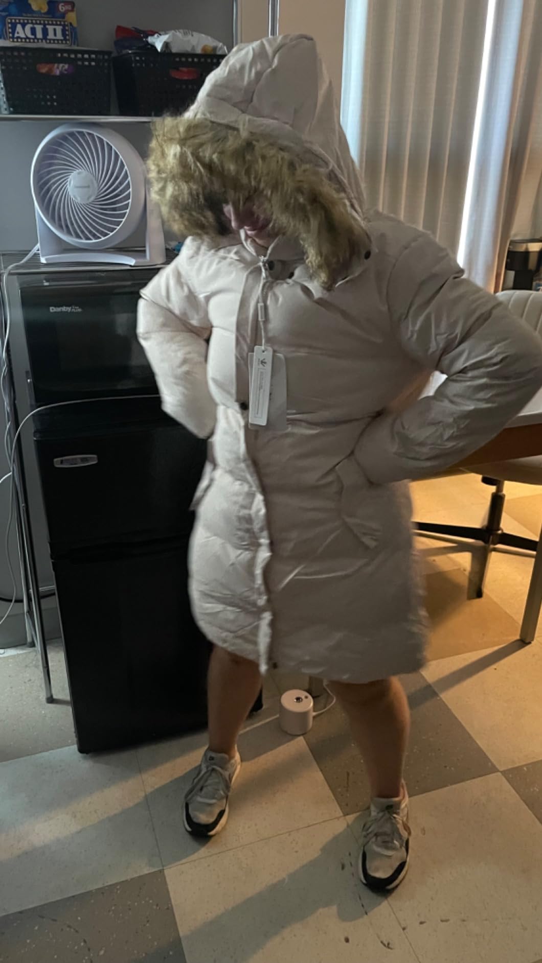 WenVen Women's Winter Thickened Long Puffer Coat Warm Parka Jacket customer photo 2