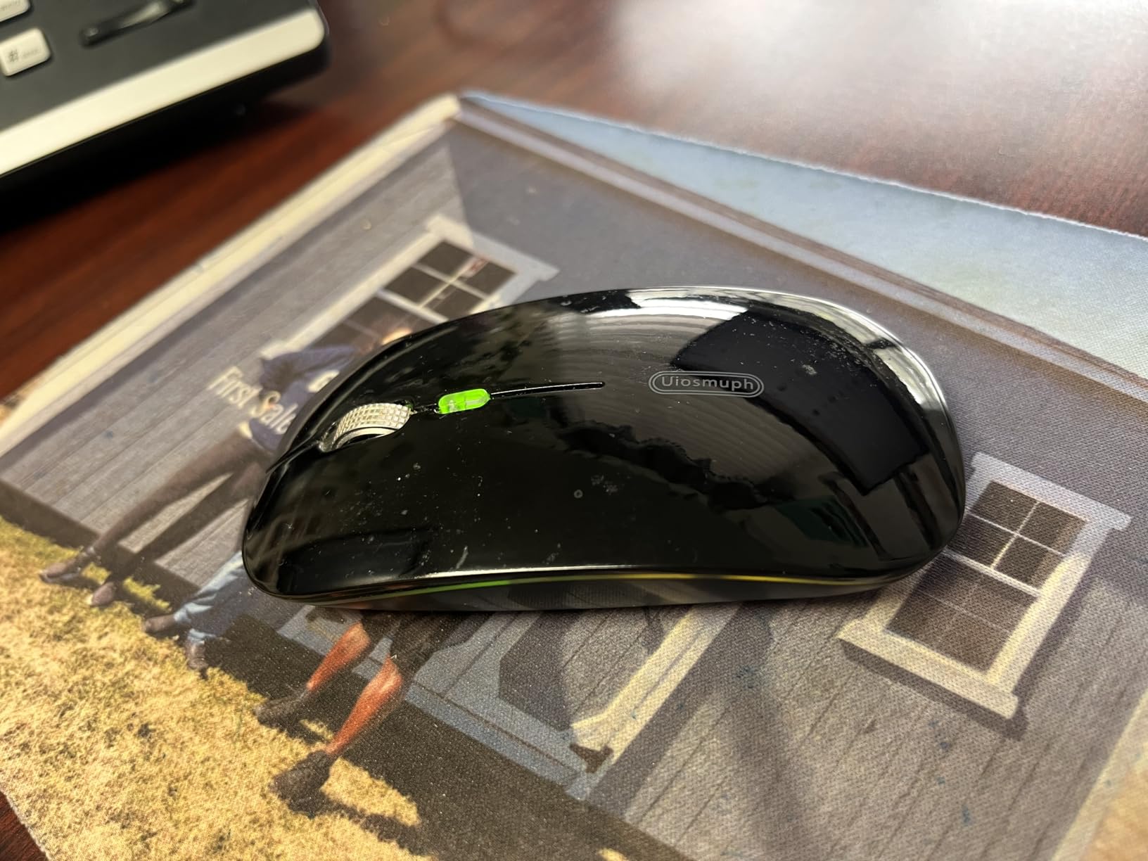 Uiosmuph LED Wireless Mouse, G12 Slim Rechargeable Silent Mouse Matte Black customer photo 2