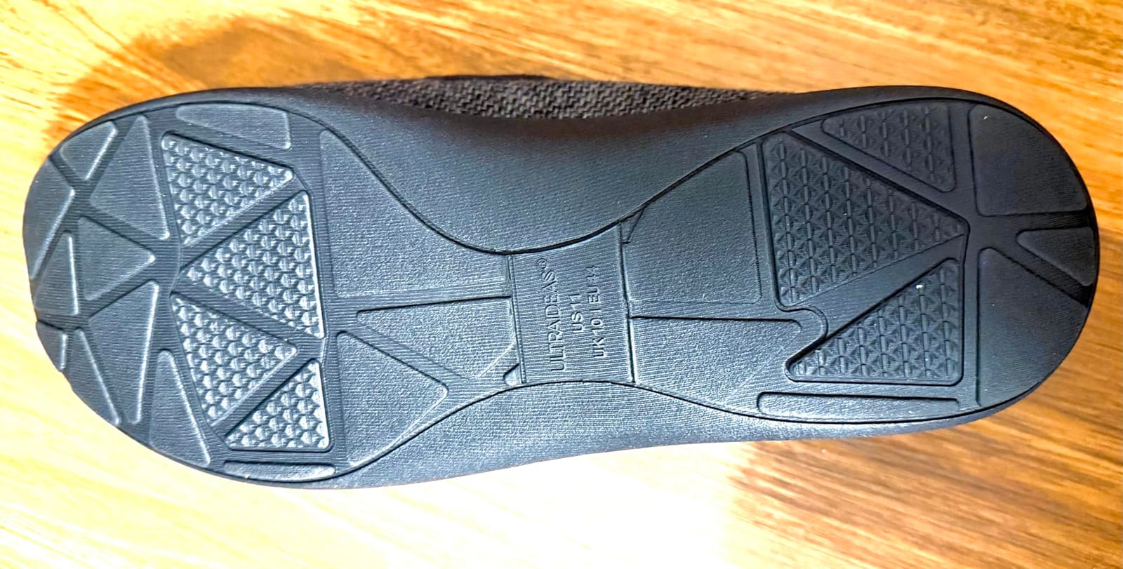 ULTRAIDEAS Men's Breathable Moc Slippers Memory Foam customer photo 2