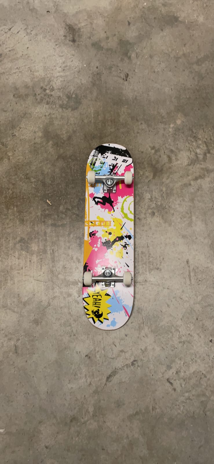 BELEEV Skateboards for Beginners, 31 x 8 inch Complete Skateboard for Kids Teens Adults, 7 Layer Canadian Maple Double Kick Deck Concave Cruiser Trick Skateboard with Multifunction Skate T-Tool customer photo 2