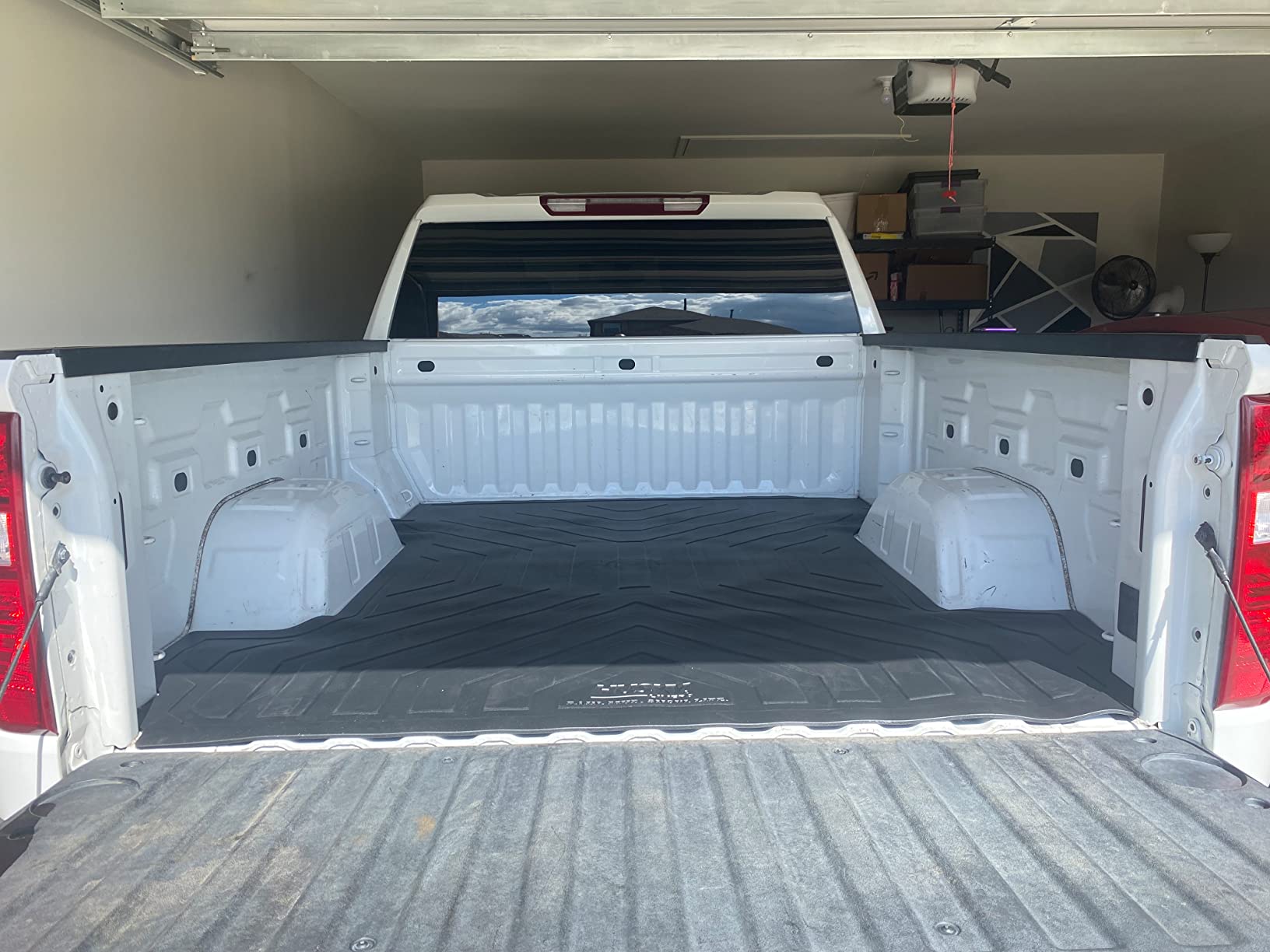 Husky Liners Custom Bed Liner | Fits 2019-2026 Chevrolet Silverado & GMC Sierra 1500, 6.6' Bed (Will NOT Fit w/Drop-in Bed Liners or CarbonPro Bed) | Bed Liner, 1-pc Black - 16005 customer photo 2