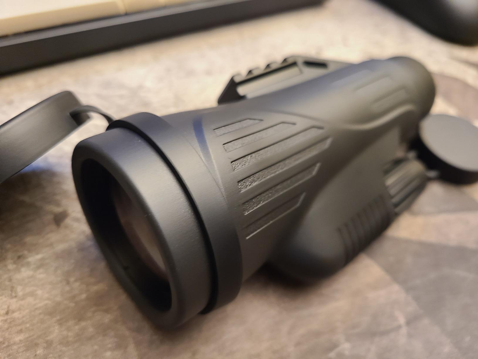 12x50 High Definition Monocular Telescope with Smartphone Holder customer photo 1
