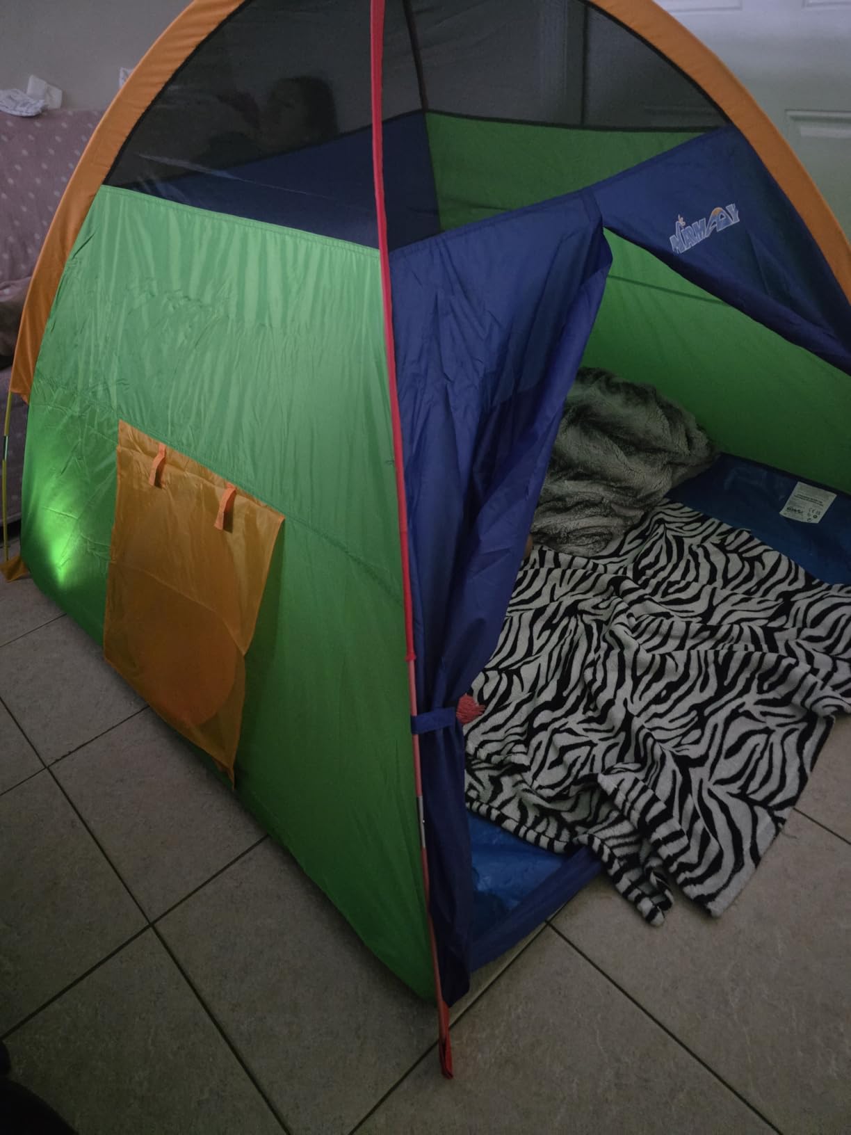 NARMAY® Play Tent Easy Fun Dome Tent for Kids Indoor/Outdoor Fun - 60 x 60 x 44 inch customer photo 2