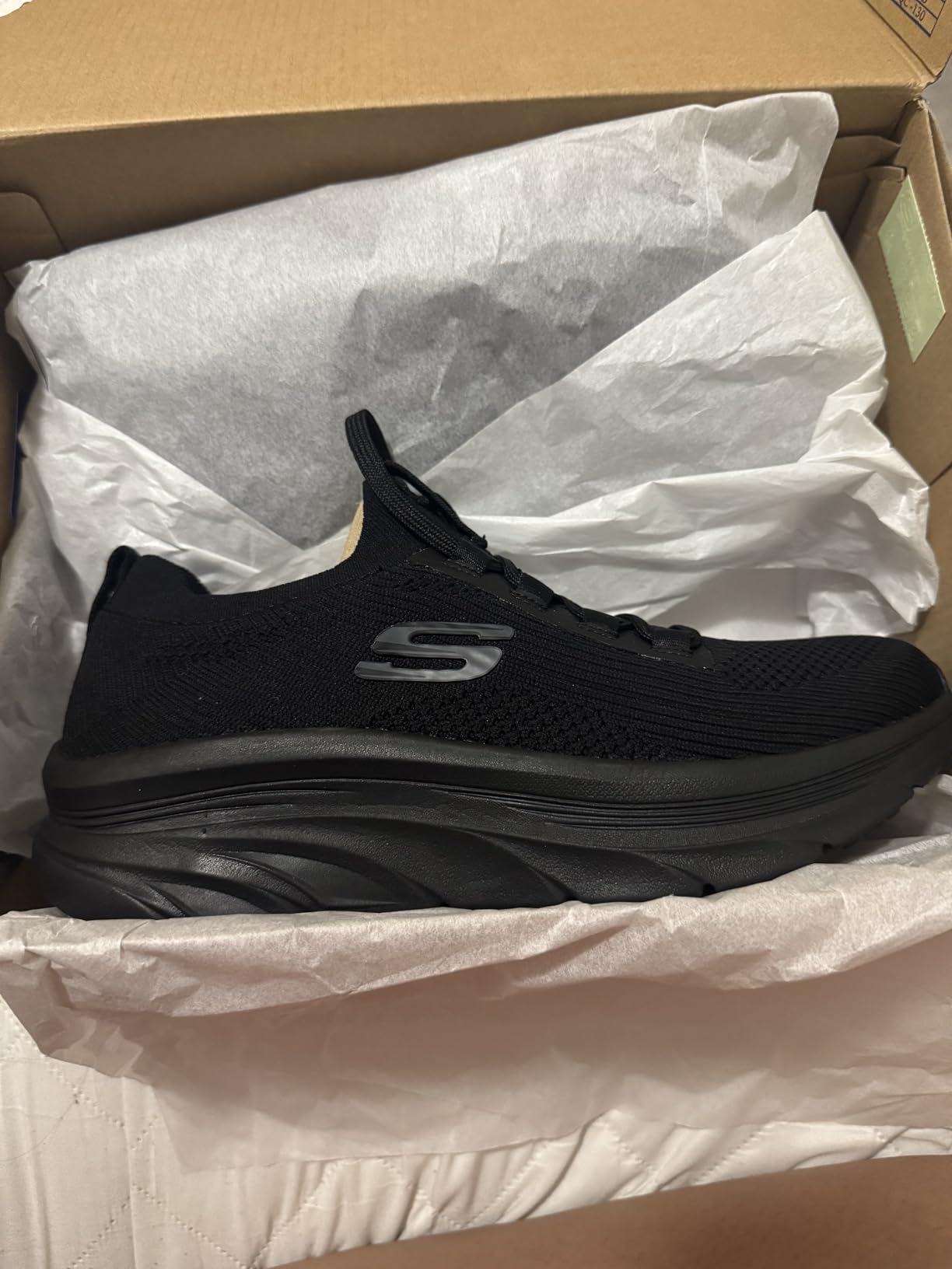 Skechers Women's D'Lux Walker Ozema customer photo 1