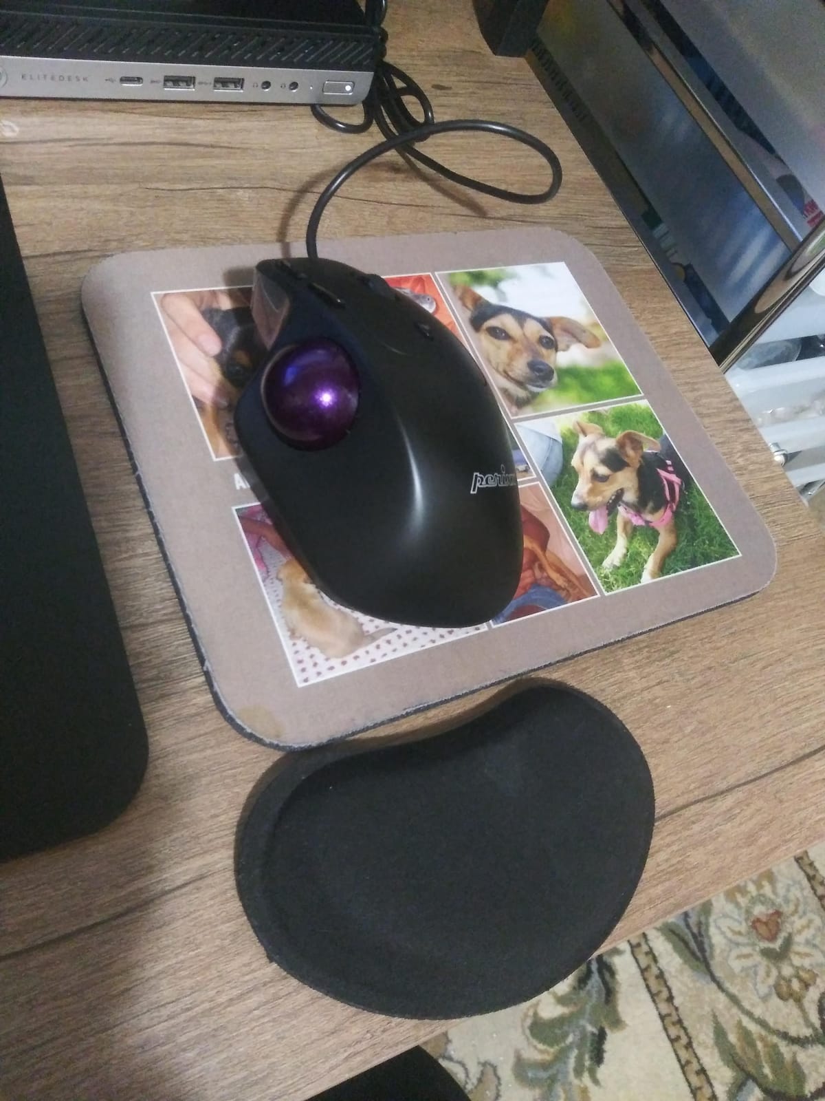 Perixx PERIMICE-520 Wired USB Ergonomic Programmable Trackball Mouse, Adjustable Angle, 8 Button Design, Black (PM-520-11447) customer photo 1